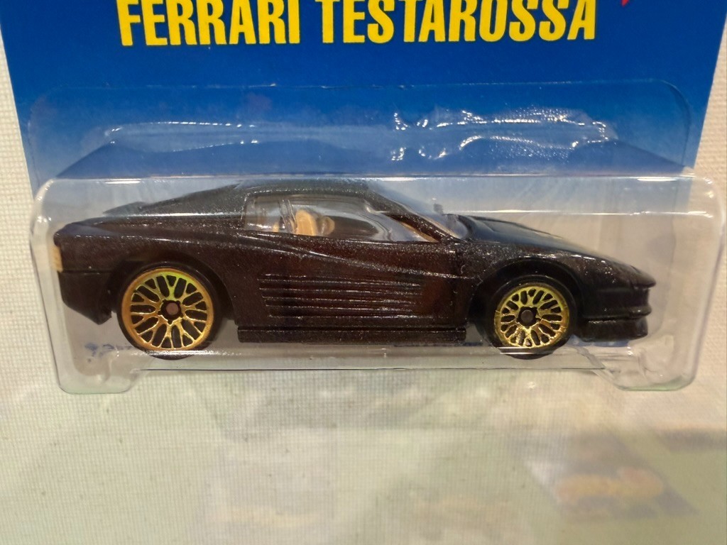 Hot Wheels Ferrari Testarossa Black/Tan 1997 #35 Gold Mesh Wheels 1991 – NOS