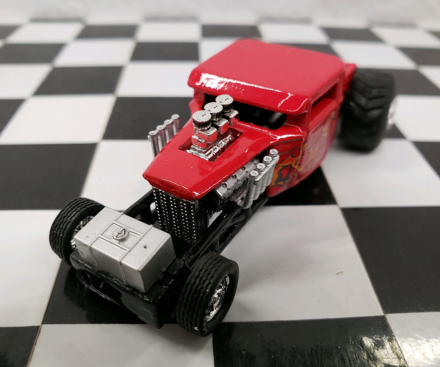 CUSTOM BUILT 1:64 GreenLight 2wd HOT ROD PULLING TRUCK ertl puller dcp specast