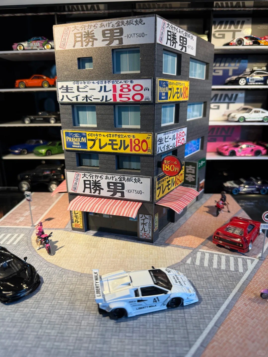 Diorama 1/64 Diecast Garage Model LED Lighting Parking Lot Display Case Scene US