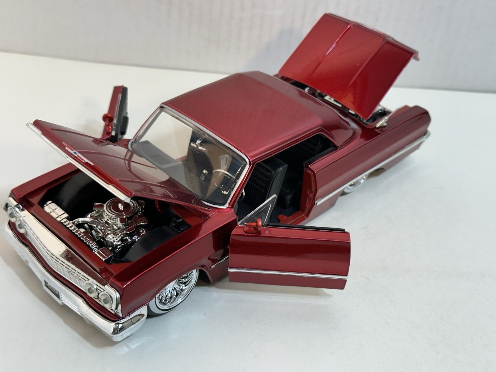 JADA DUB CITY 1963 CHEVY IMPALA RED 1:24 DIECAST MODEL CAR NEW NO BOX