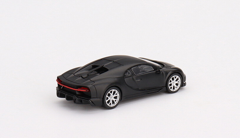 MINI GT 1:64 Bugatti Chiron Super Sport 300+ (Matte Black) Diecast Car MGT00374