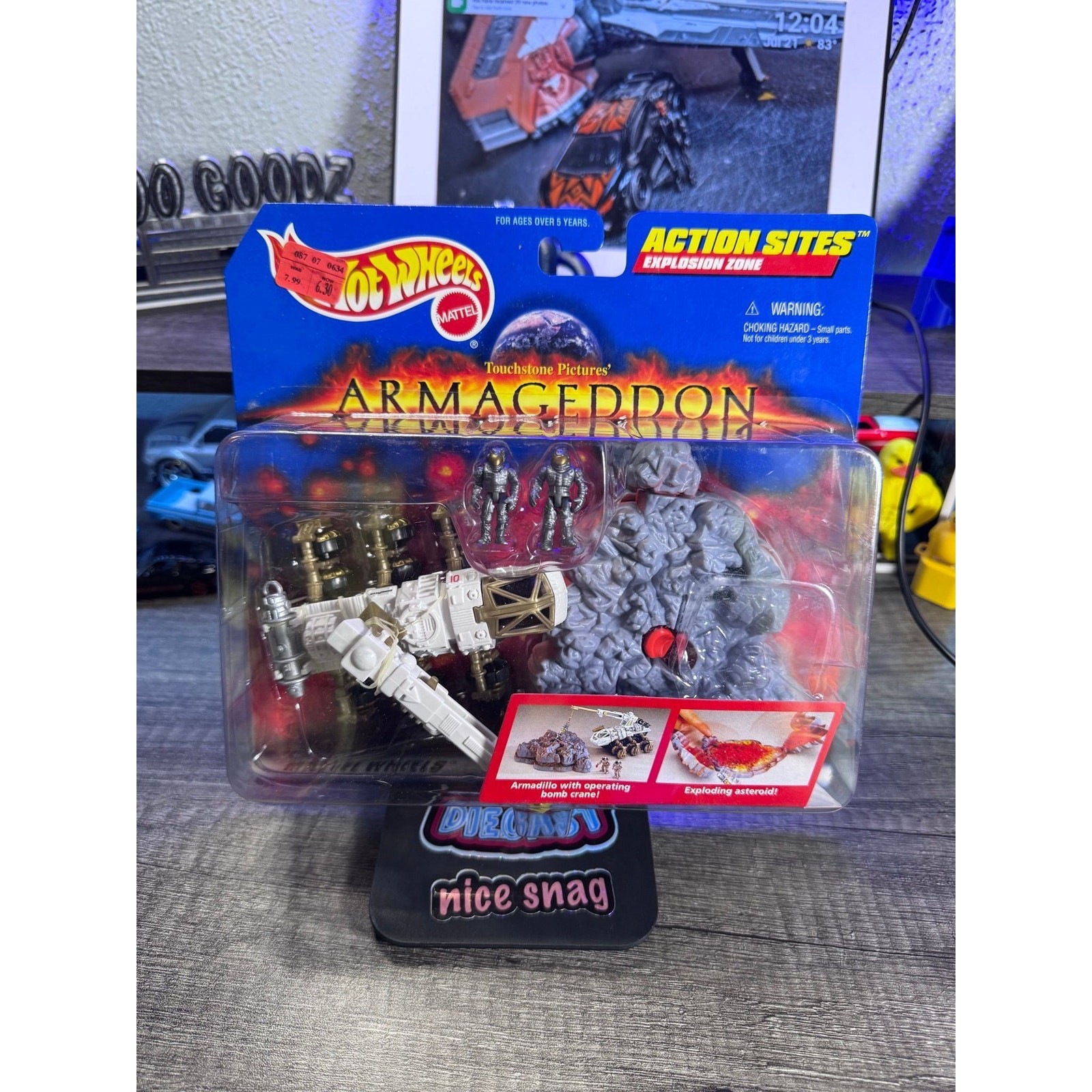 Hot Wheels 1997 Armageddon action sites explosion zone