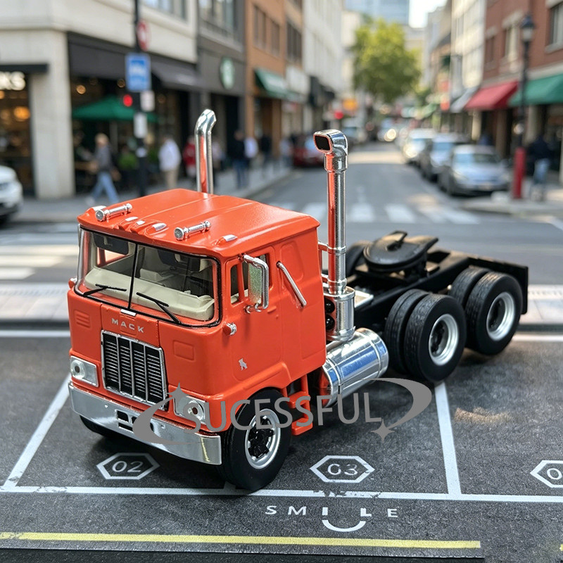 1pc 1:64 Orange Mack F700 Tractor Truck Alloy Model