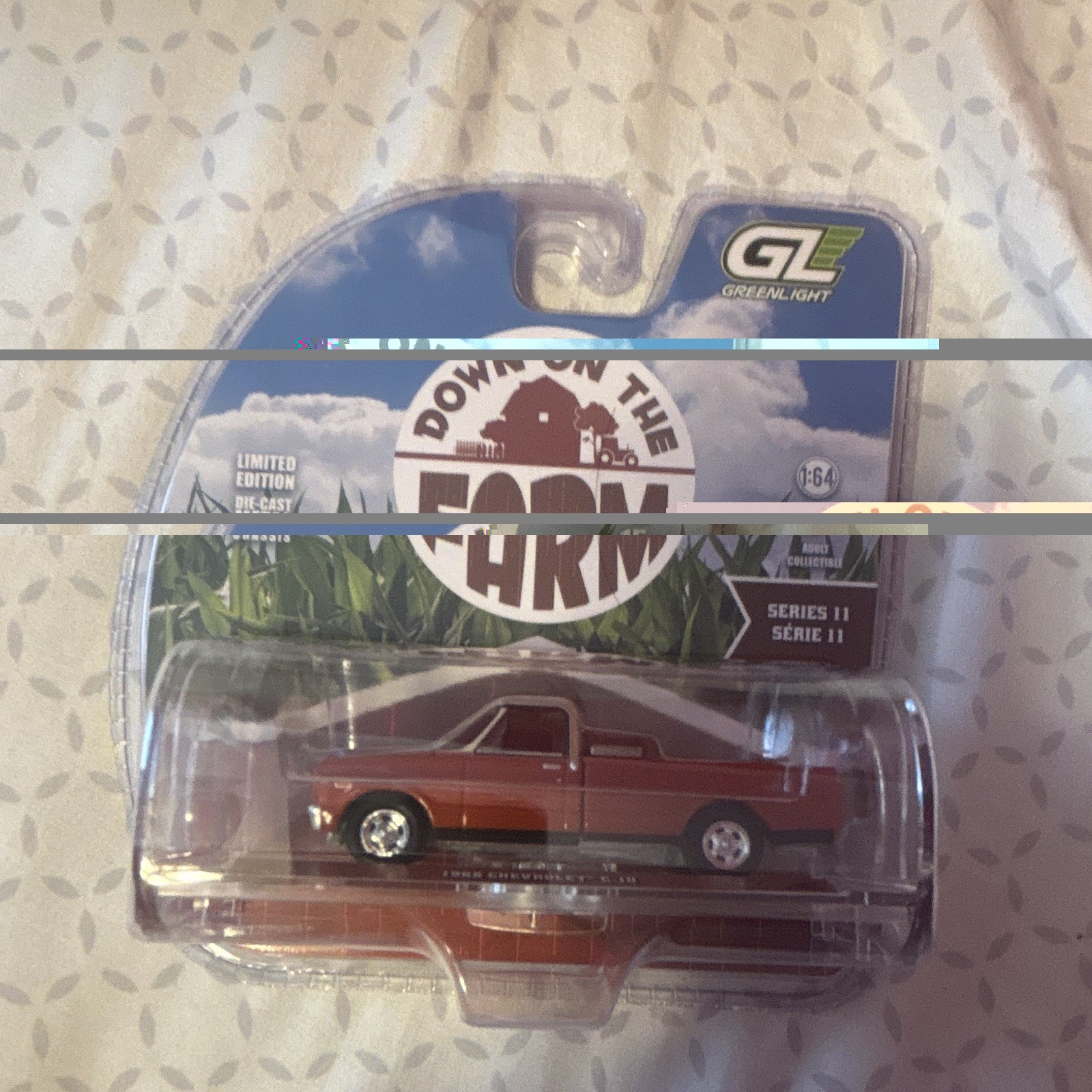 GreenLight 1968 Chevrolet c10 Down on the Farm 1:64 orange Diecast Limited