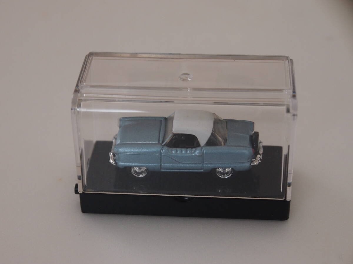 WIDEA 1/87 Nash Metropolitan Coup (light blue metallic/white)