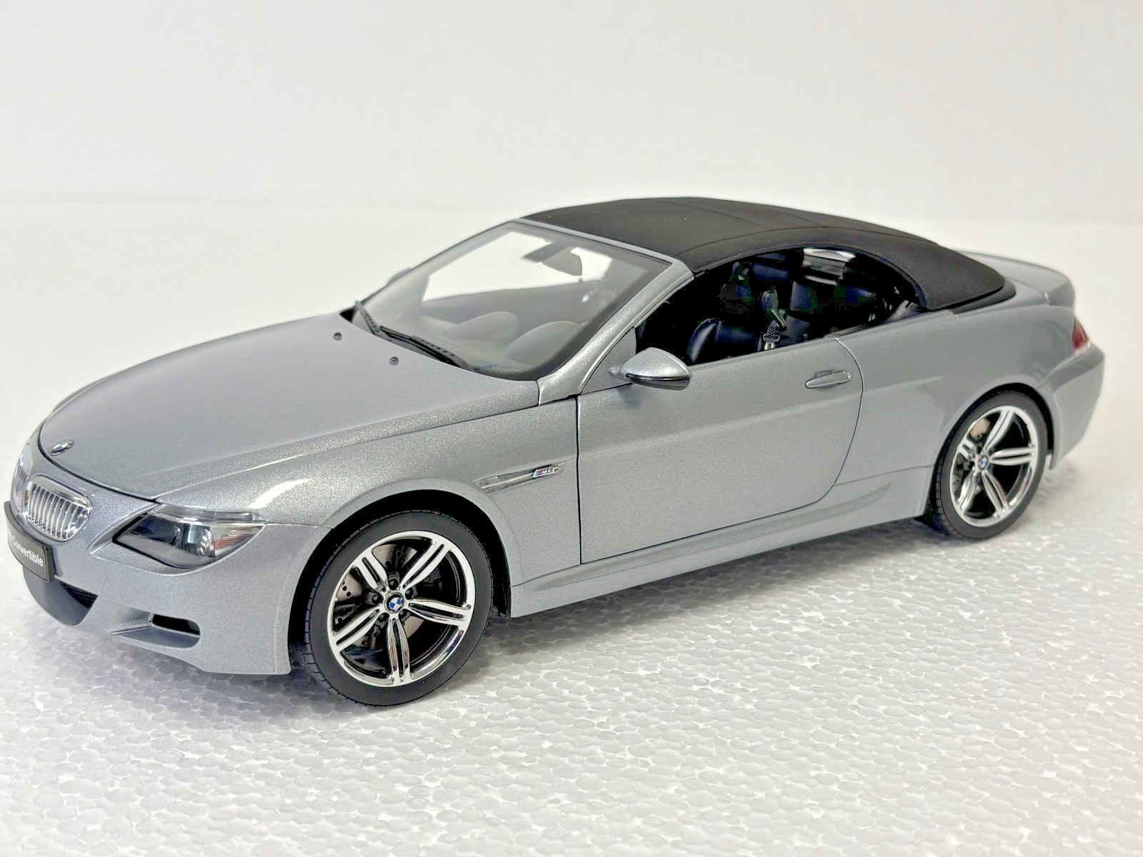 Rare * BMW M6 Convertible / Cabrio * Kyosho * 1/18 * Hard Top * Dark Gray * New