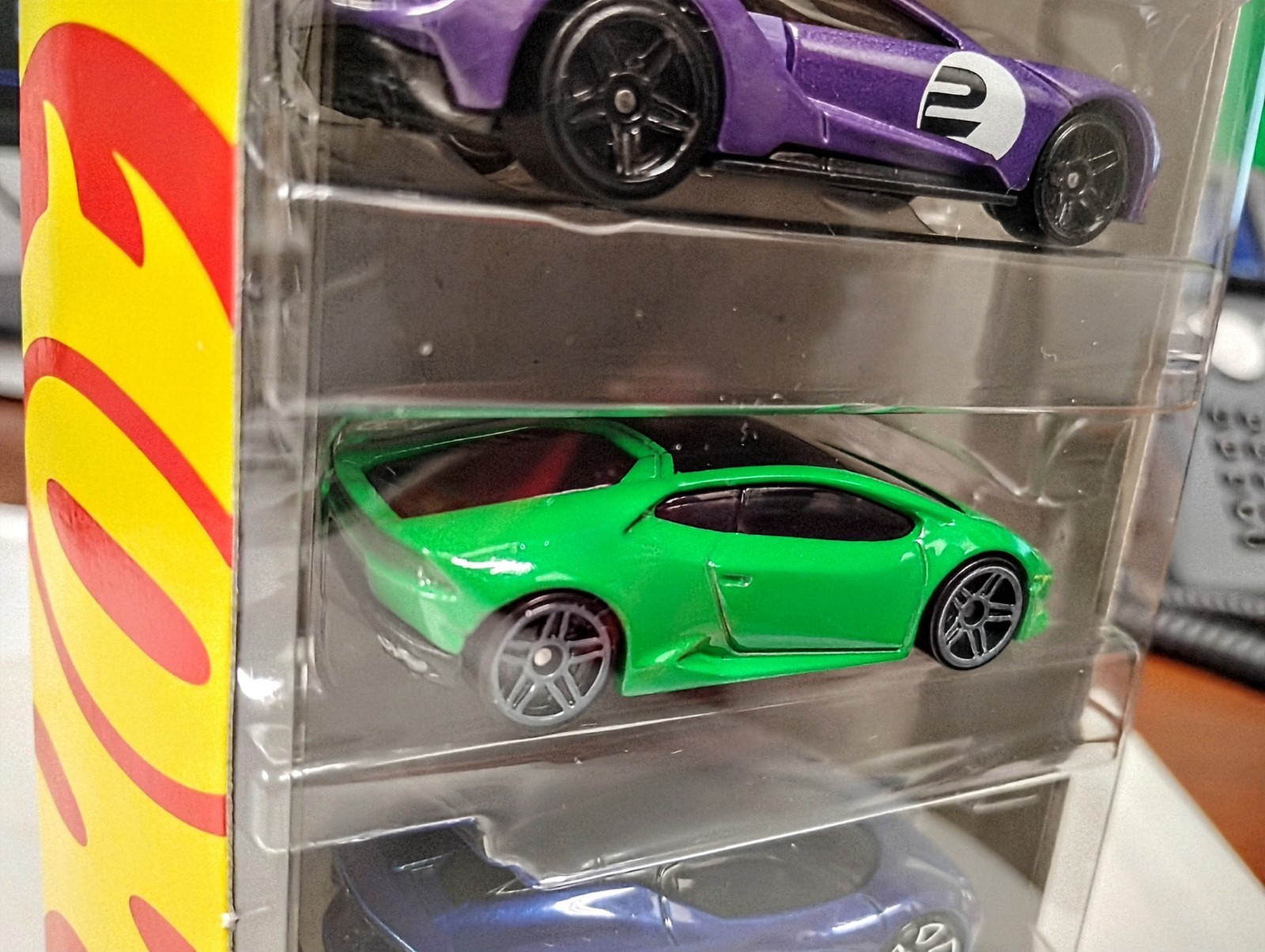 2025 Hot Wheels HW Motor Show 5 Pack Ferrari SF90 Stradale Lamborghini Huracan