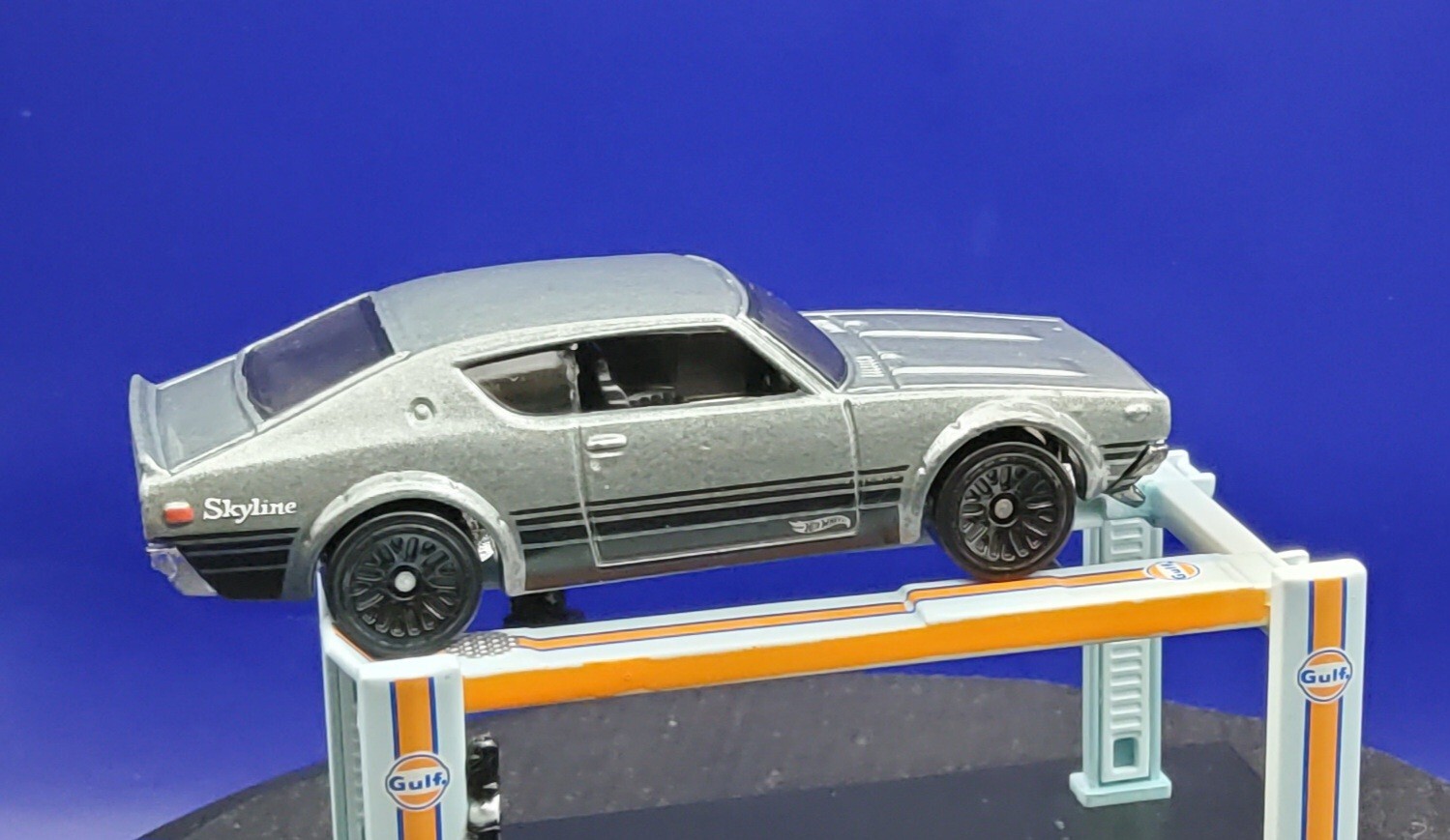 Nissan Skyline H/T 2000GT-R Hot Wheels 2021 Then and Now #181 Gray 1:64 Loose