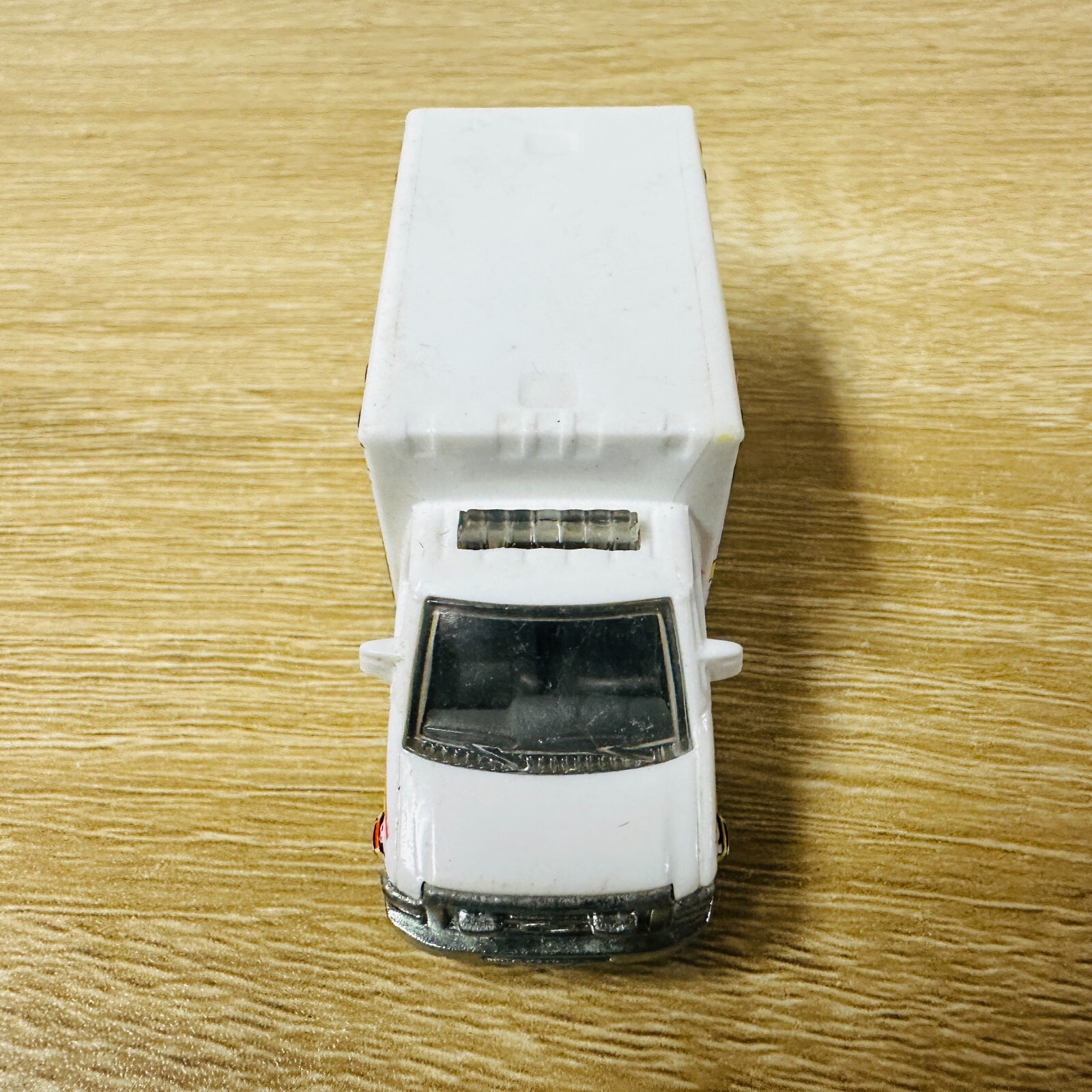 Ford E350 Ambulance White SUAS Santa Ursula 2015 EMT 5 Pack MB944