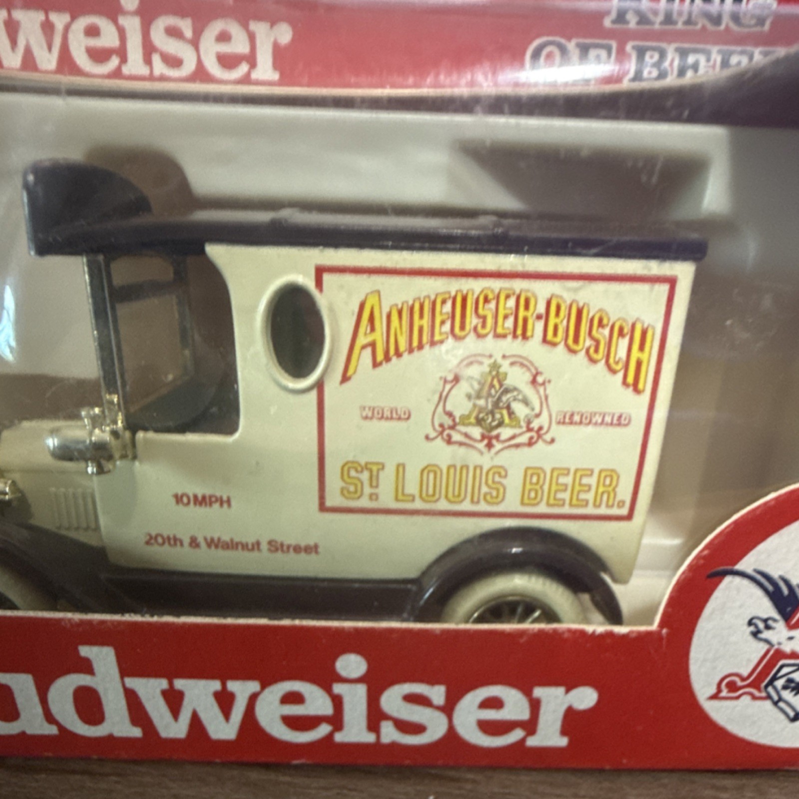 Lledo Days Gone Budweiser Diecast Delivery Truck Adult Collectable
