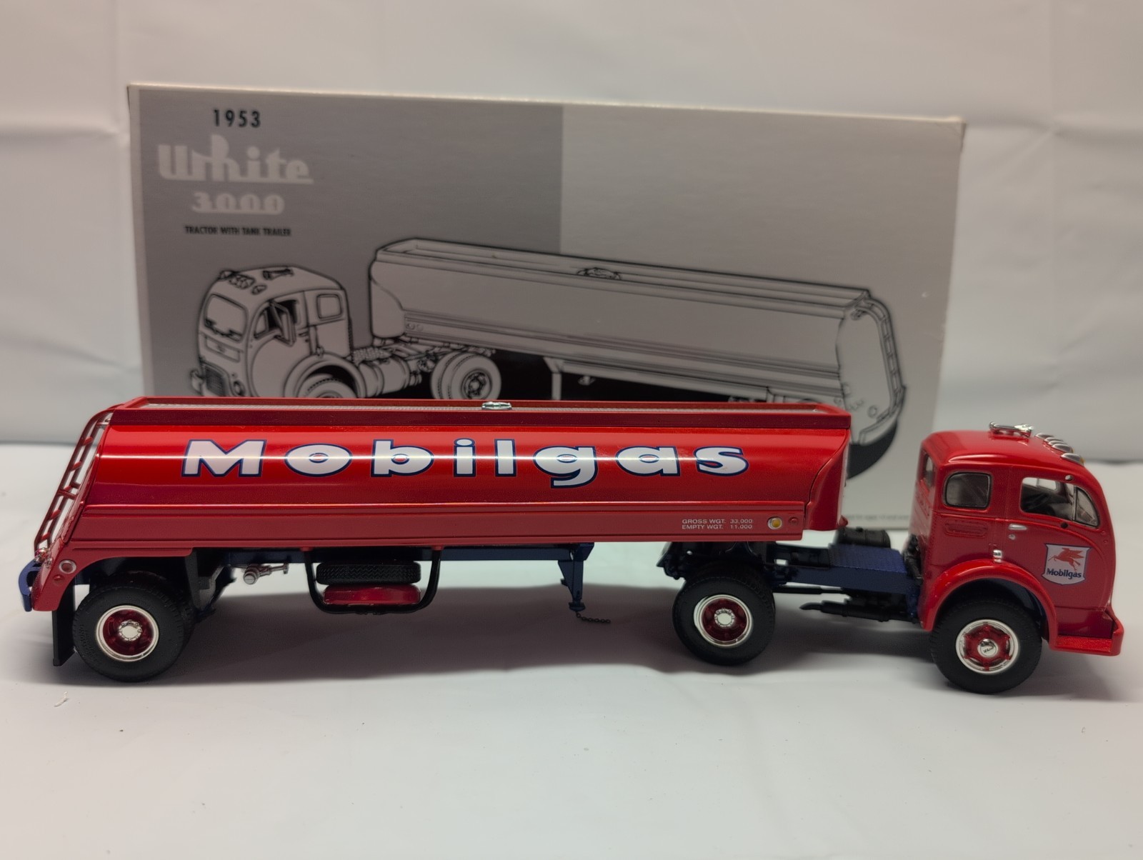 First Gear 1953 White 3000 Tractor with Tank Trailer Semi Mobilgas 19-1977 IOB