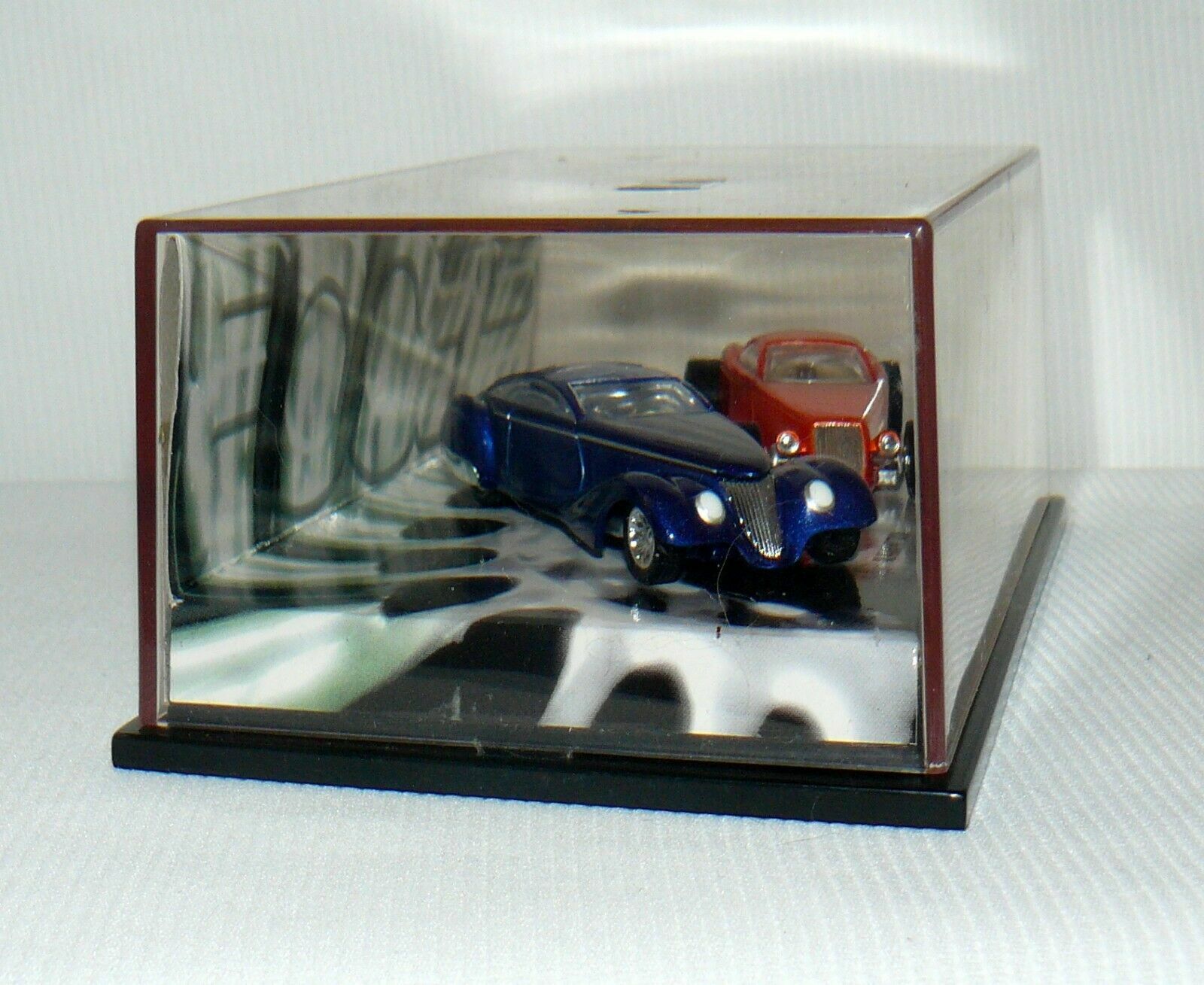 FOOSE DESIGN ” MANHATTAN & HEMISFEAR ” 1/64 100% HOT WHEELS 2 CAR SET BAD BOXES