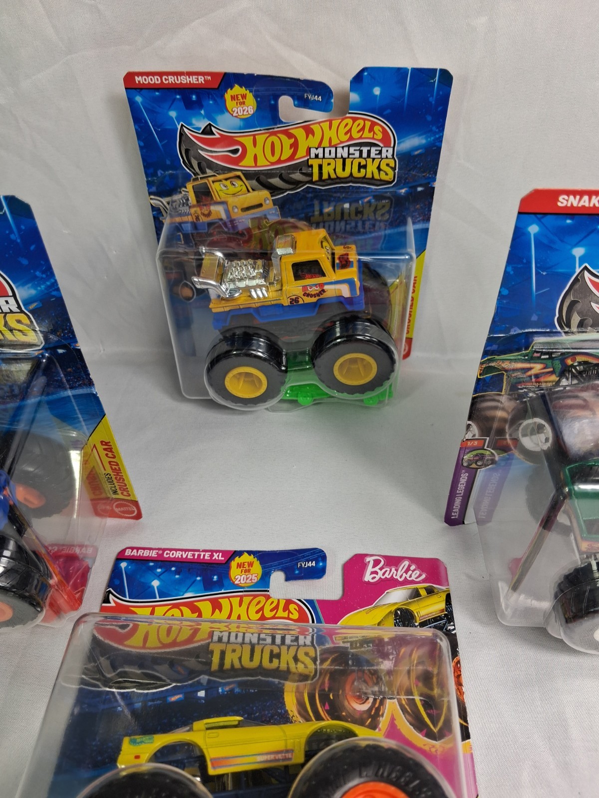 Hot Wheels Monster Trucks Lot of 8 Bone Shaker Snake Bite Hood Crusher…
