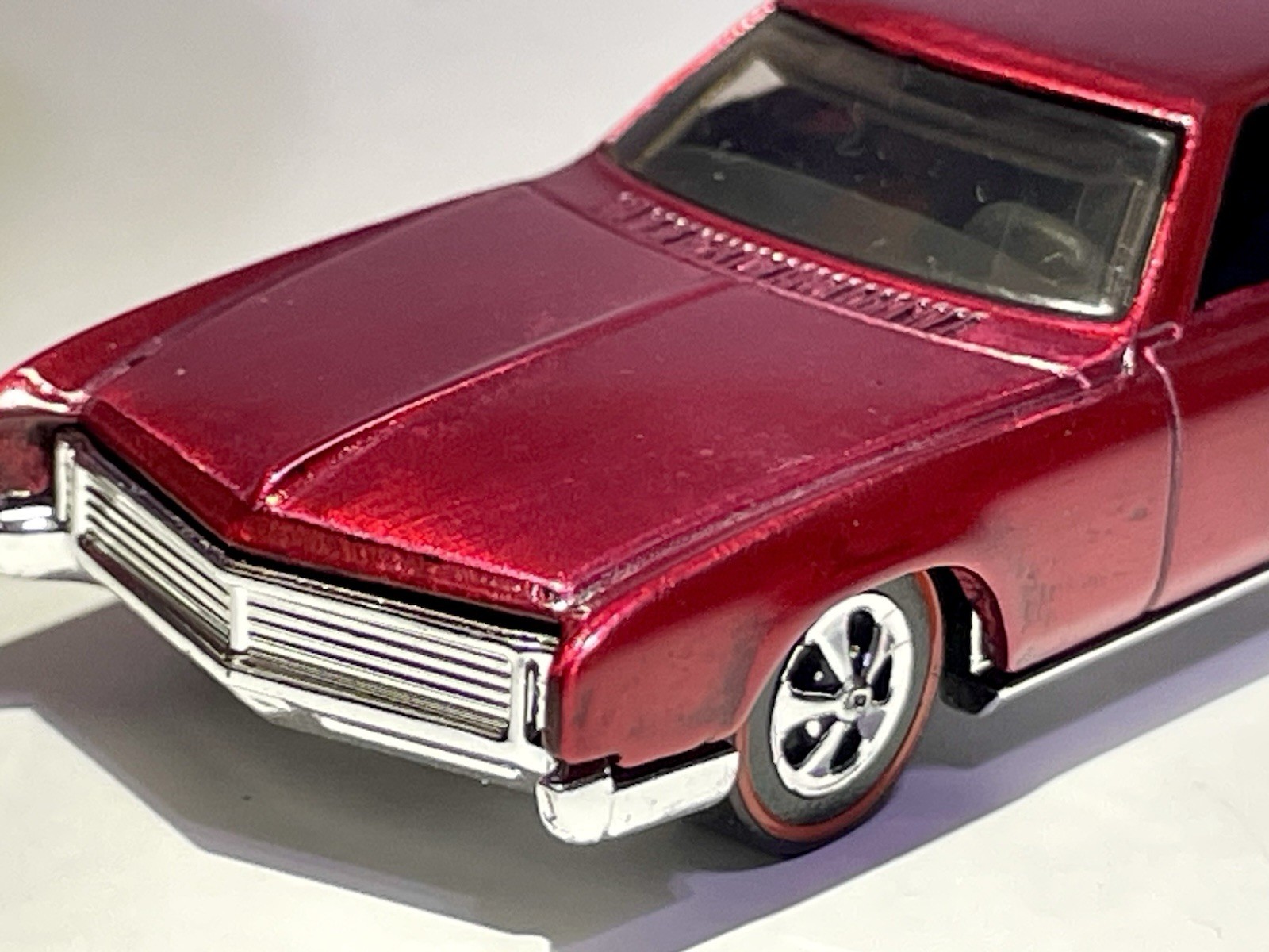🤩 Hot wheels Custom made Spectraflame Red Riviera RedLine Diecast Car 1:64