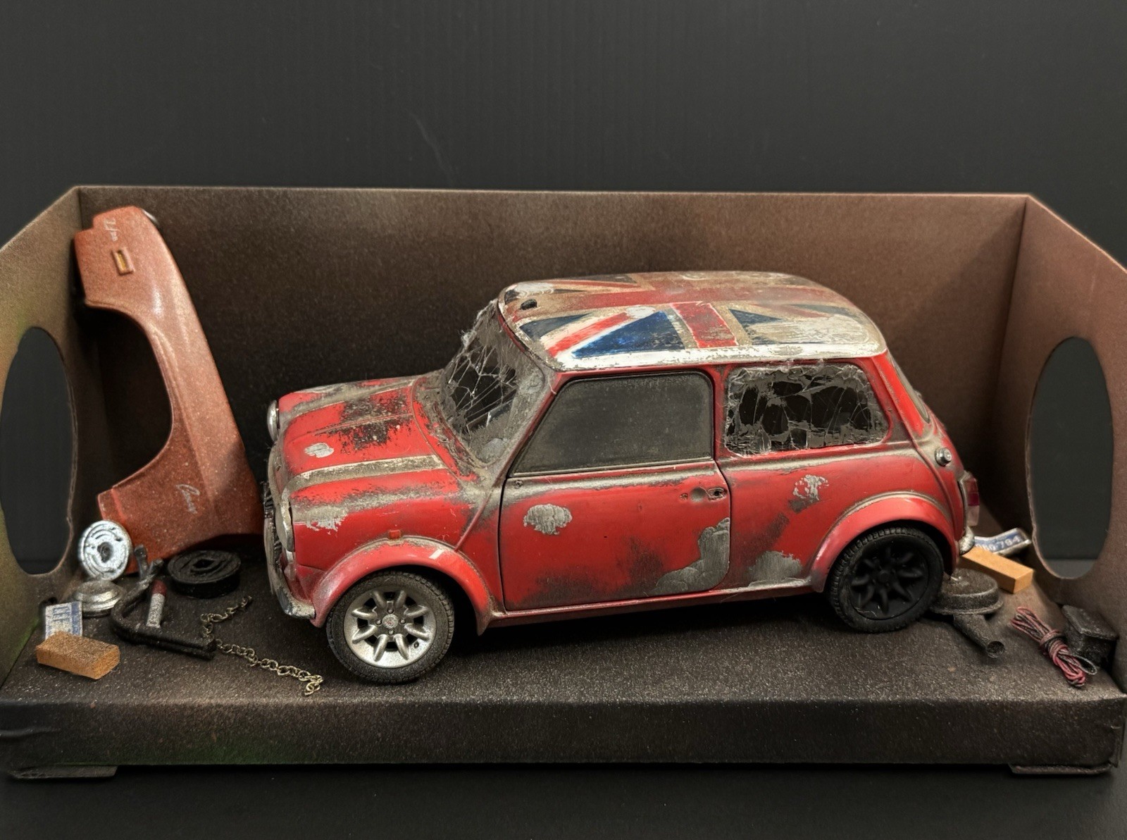 1971 Mini Cooper Wrecked Abandoned 1/18 Kodeblake Barn Find Diorama 1 Of 1 🔥