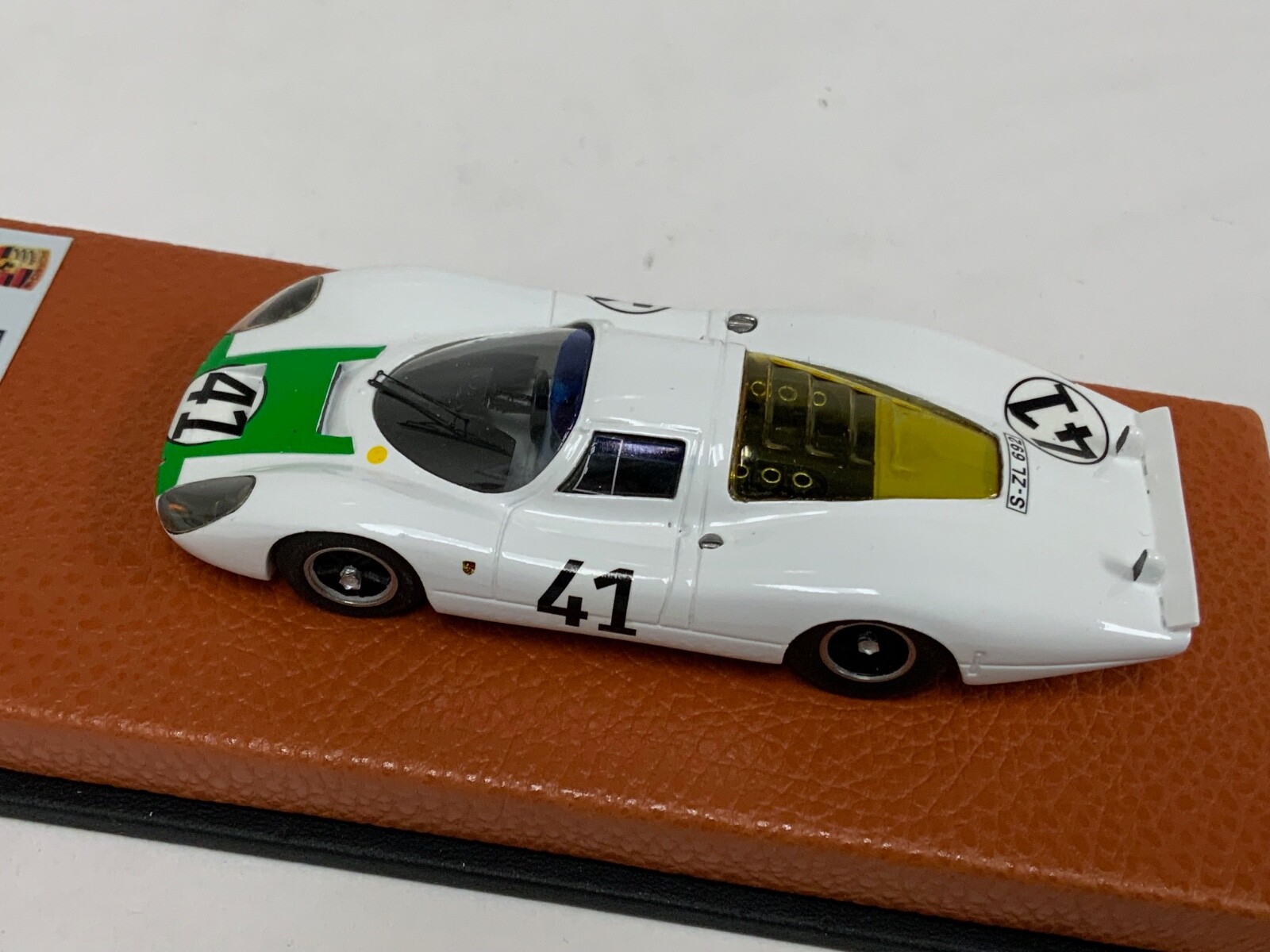 1/43 Axel’R Porsche 907 L from 1967 24 Hours Le Mans Leather base TR310