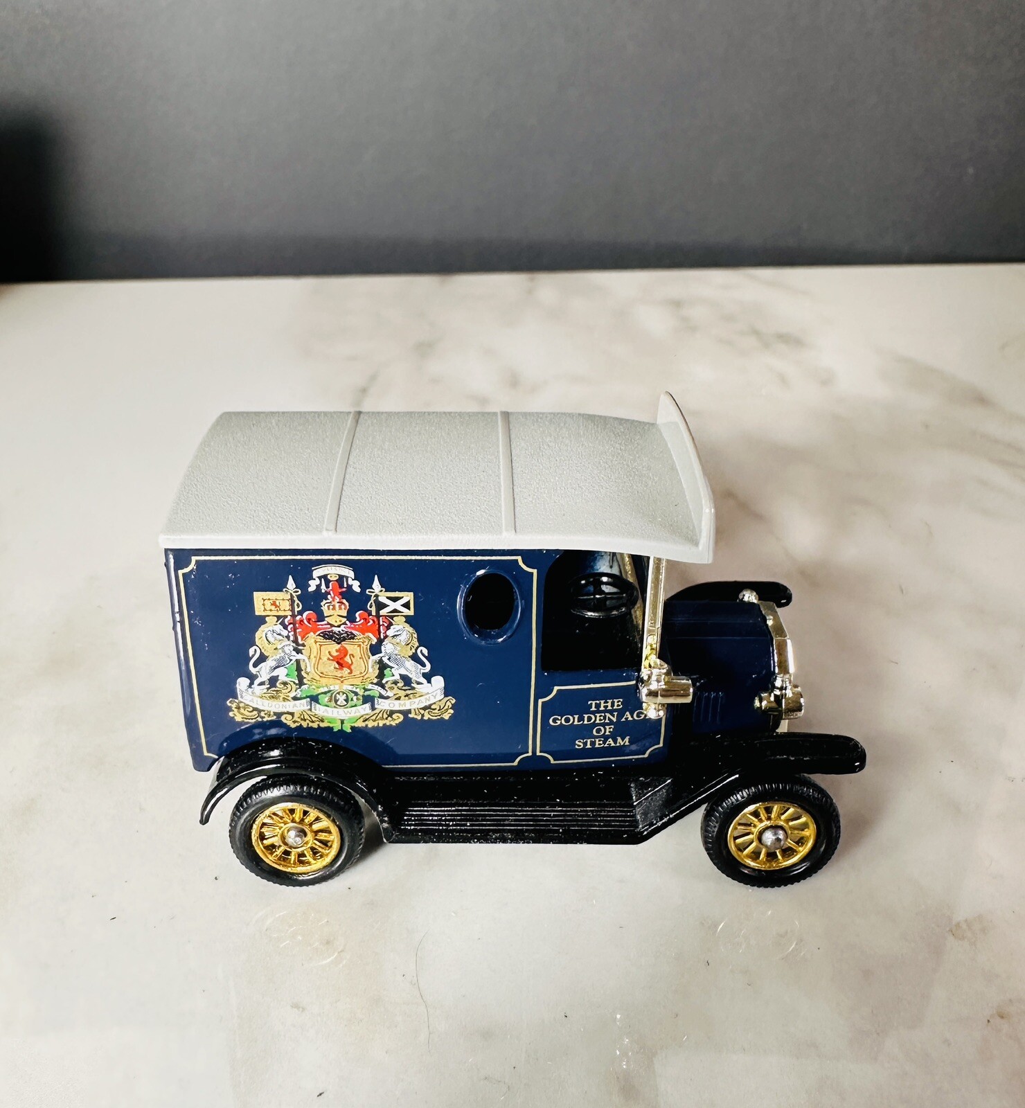Lledo Golden Age of Steam – Ford Model T – Caledonian Railway – Limited Edition