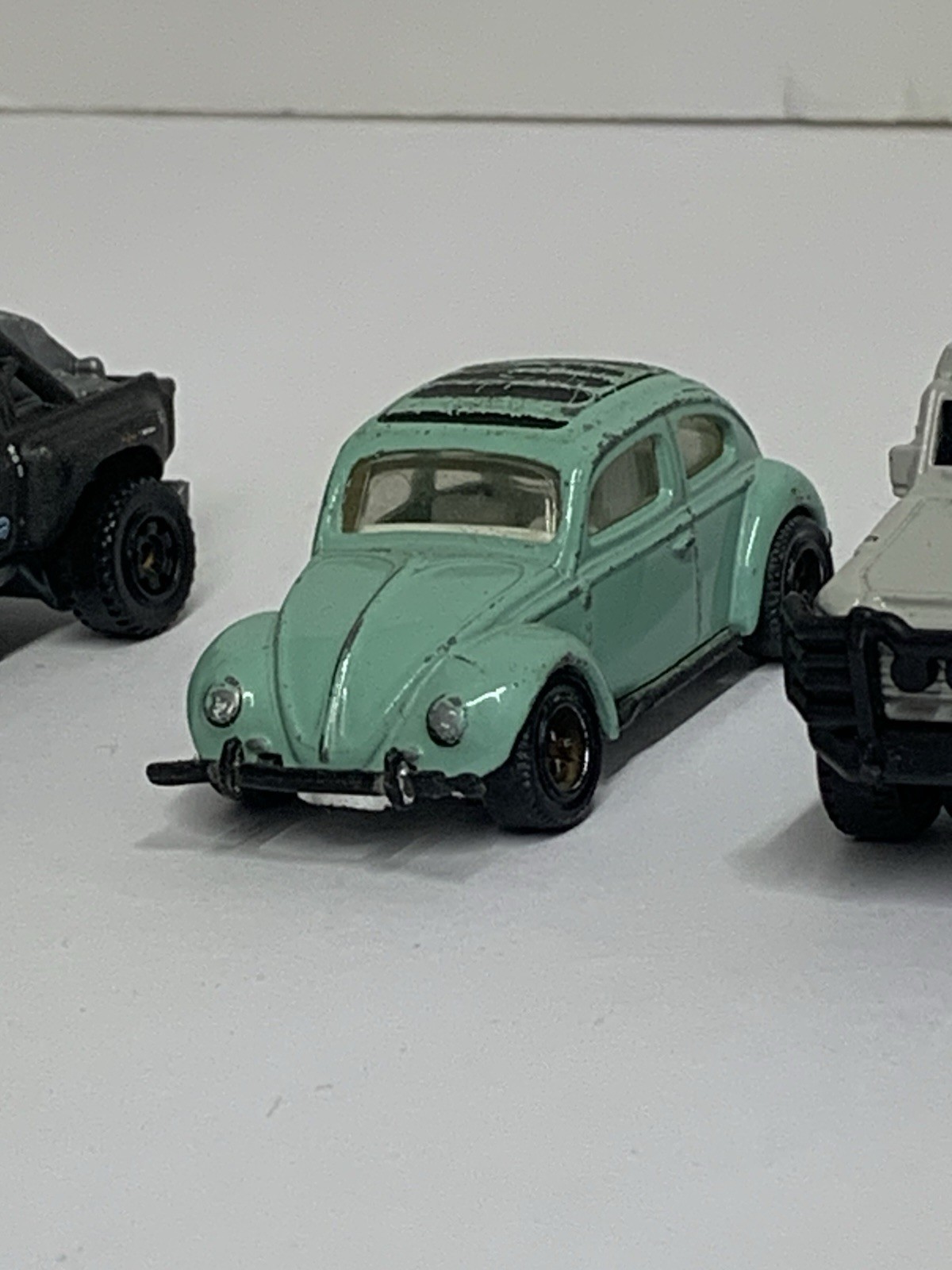 Lot Of 5 Toy Cars Matchbox Die-cast And Plastic Preowned Good Condition (26598)
