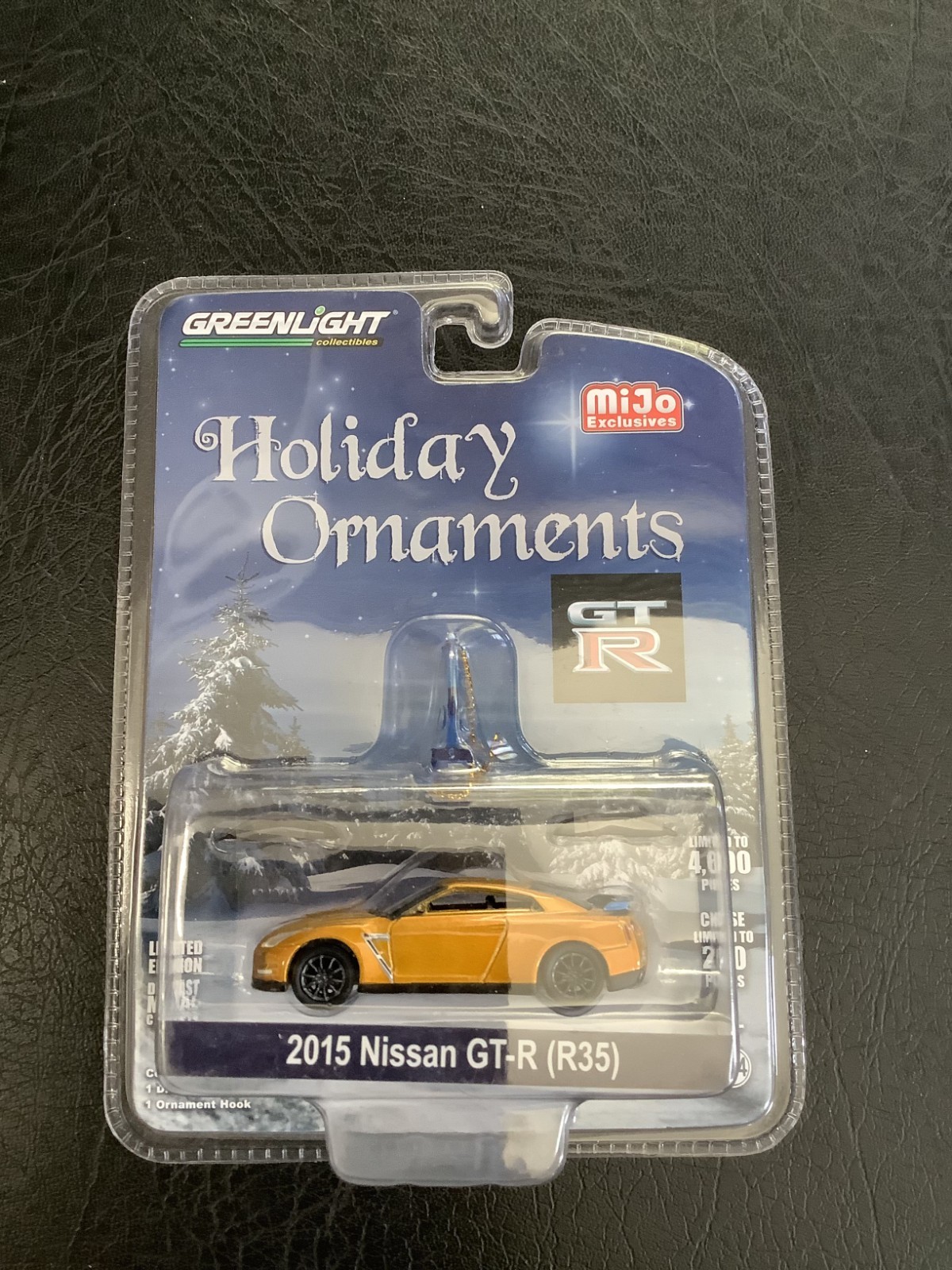 Greenlight Holiday Ornaments 2015 Nissan GT-R (R35) Blue and Yellow
