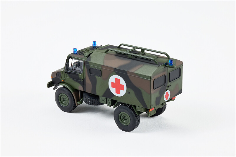 MASDI 1:64 Unimog U1300L Diecast Model Car