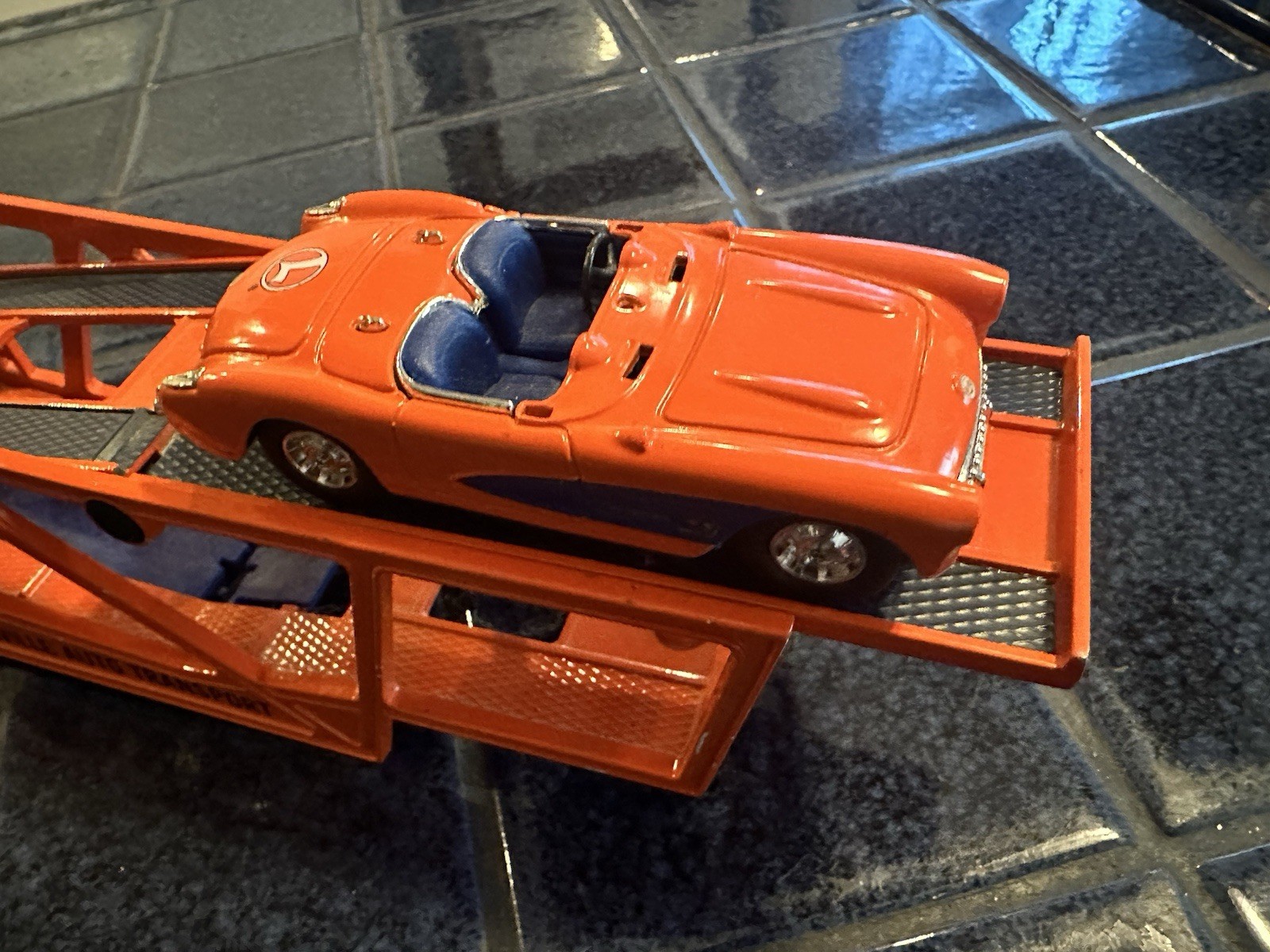 Vintage Lionel #20031 Lionelville Auto Transport- Incomplete – O Gauge-Die-Cast