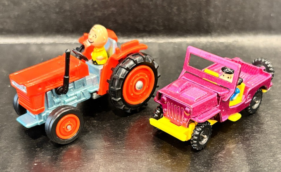2 Aviva Diecast, 1 CHARLIE BROWN TRACTOR / 1 LUCY JEEP (Peanuts Gang)