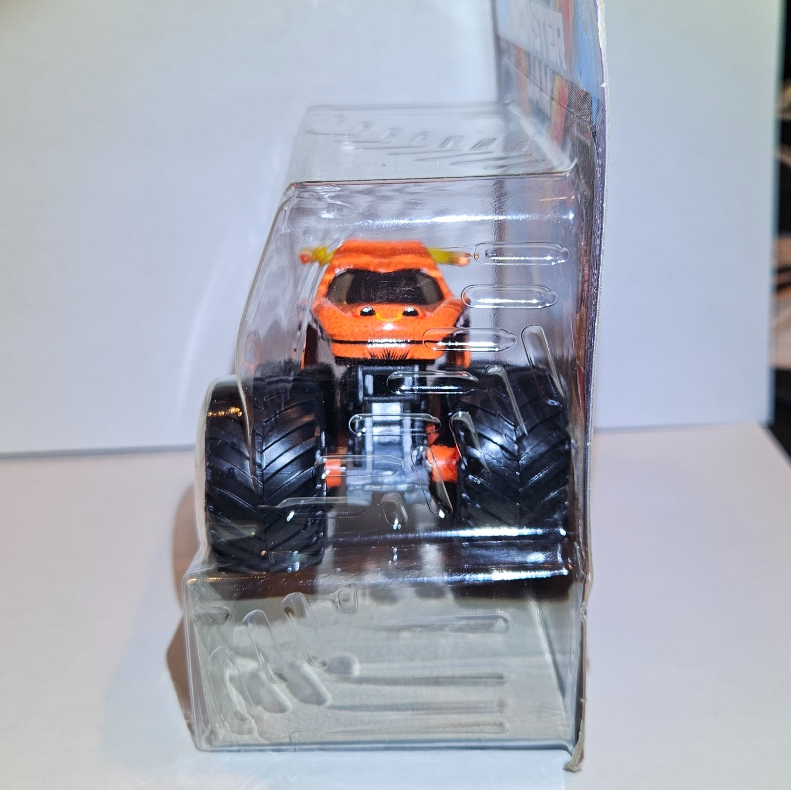 SpinMaster Monster Jam Series 40 Crazy Creatures EL TORO LOCO Truck 2025