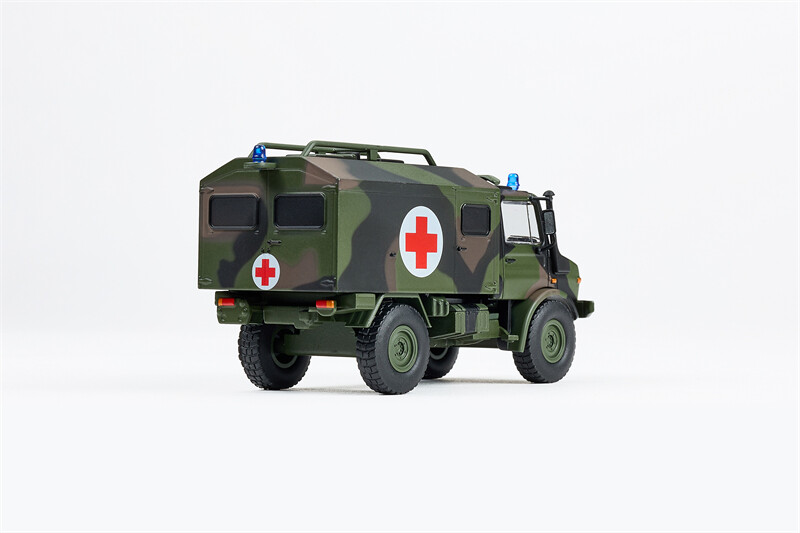 MASDI 1:64 Unimog U1300L Diecast Model Car