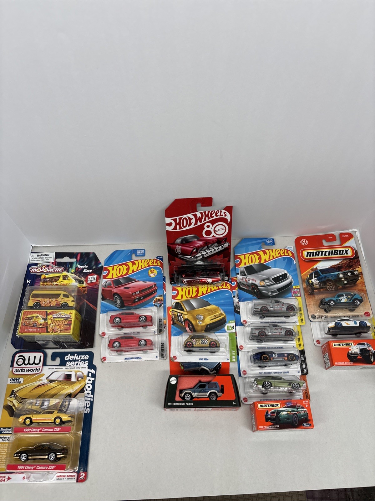 Hot Wheels/ Matchbox/ Ect. Lot Of 16 Cars Different Makes And Models