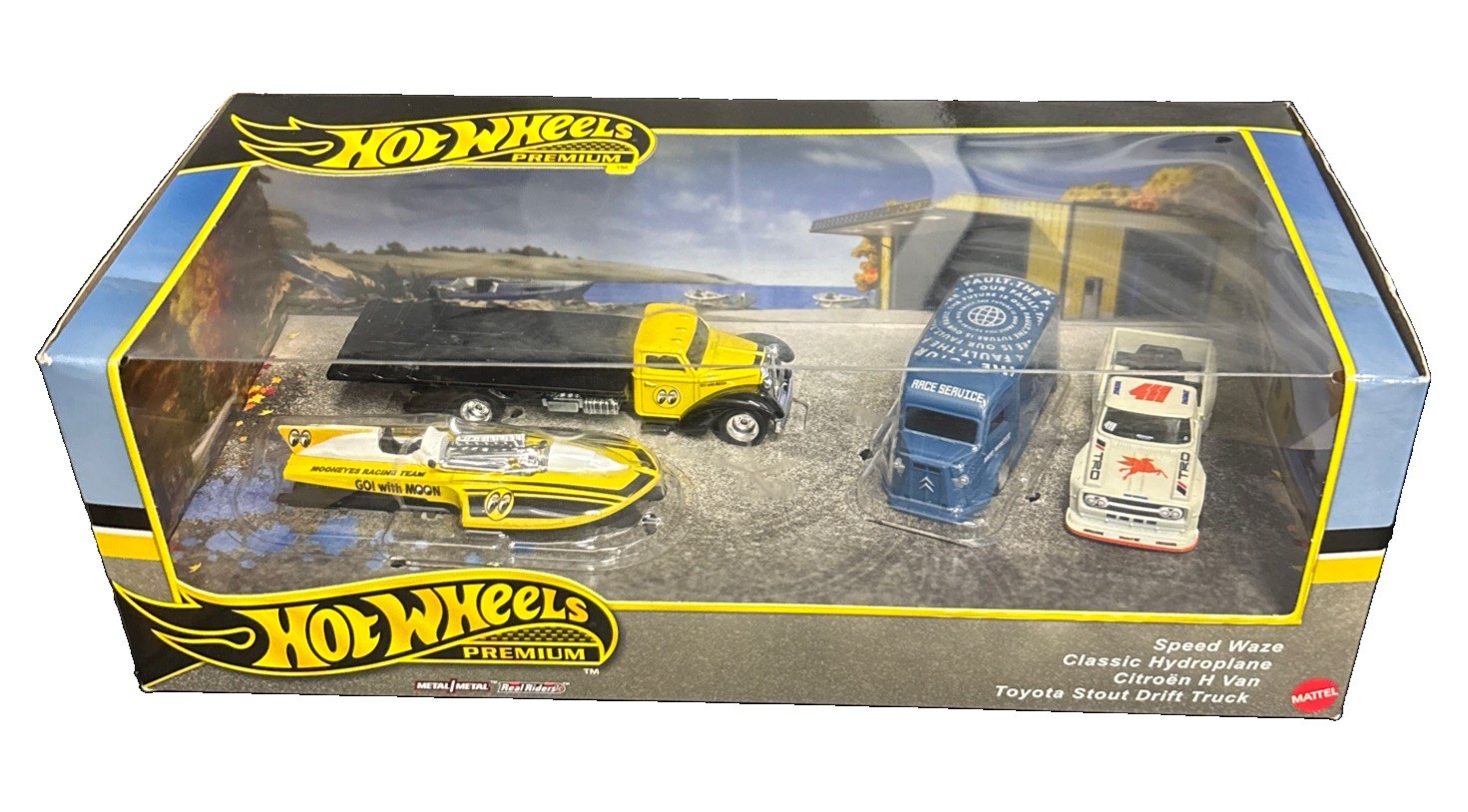 Hot Wheels 2024 MOONEYES Motorhead Madness Toyota Stout Drift Truck Diorama