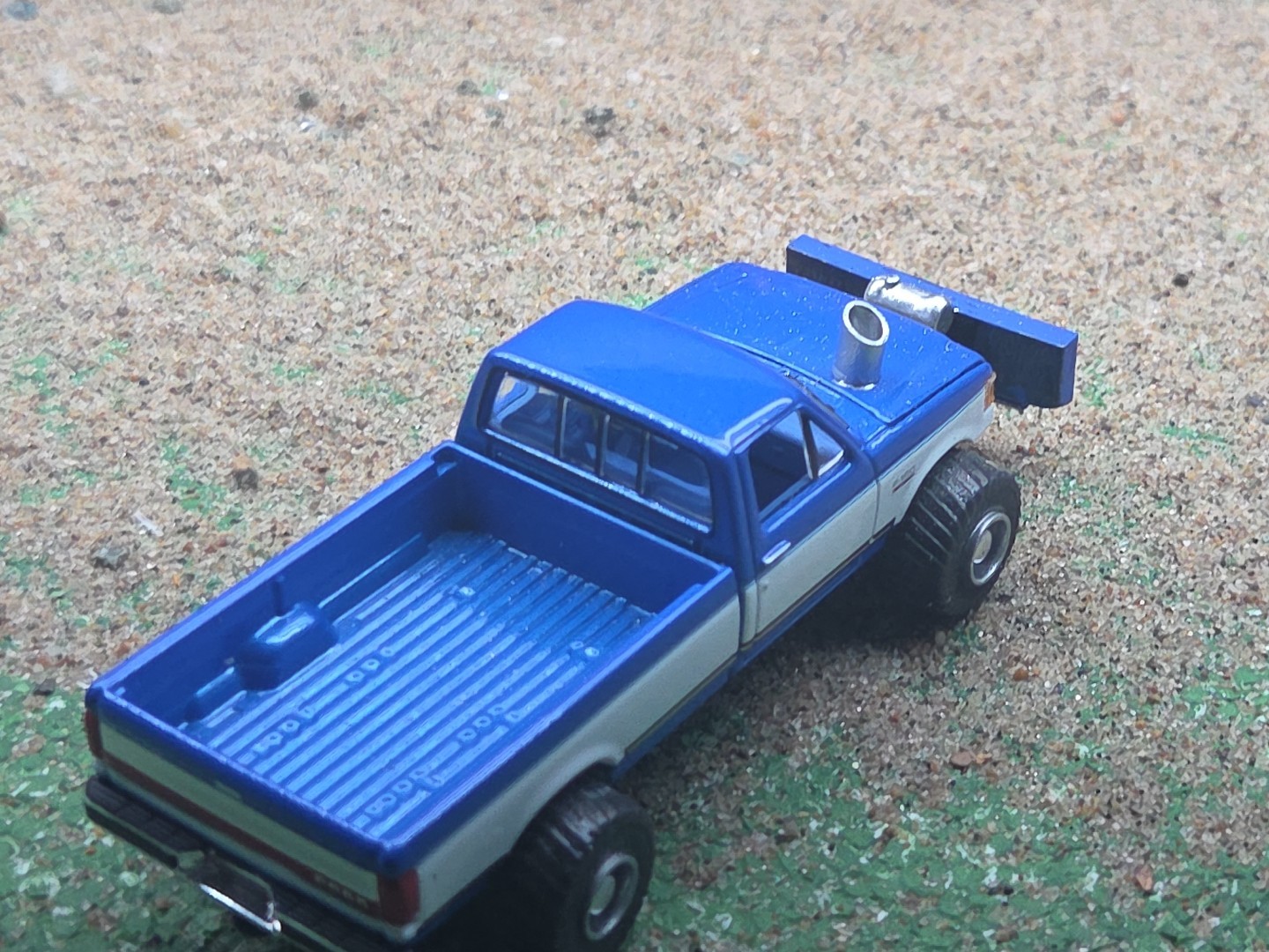 CUSTOM BUILT 1:64 GreenLight 1988 FORD HOT ROD PULLING TRUCK ertl puller Diesel