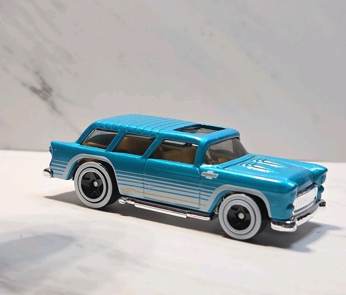 2017 Hot Wheels Classic ’55 Chevy Nomad Blue INDONESIA Diecast 1:64 Toy Race Car