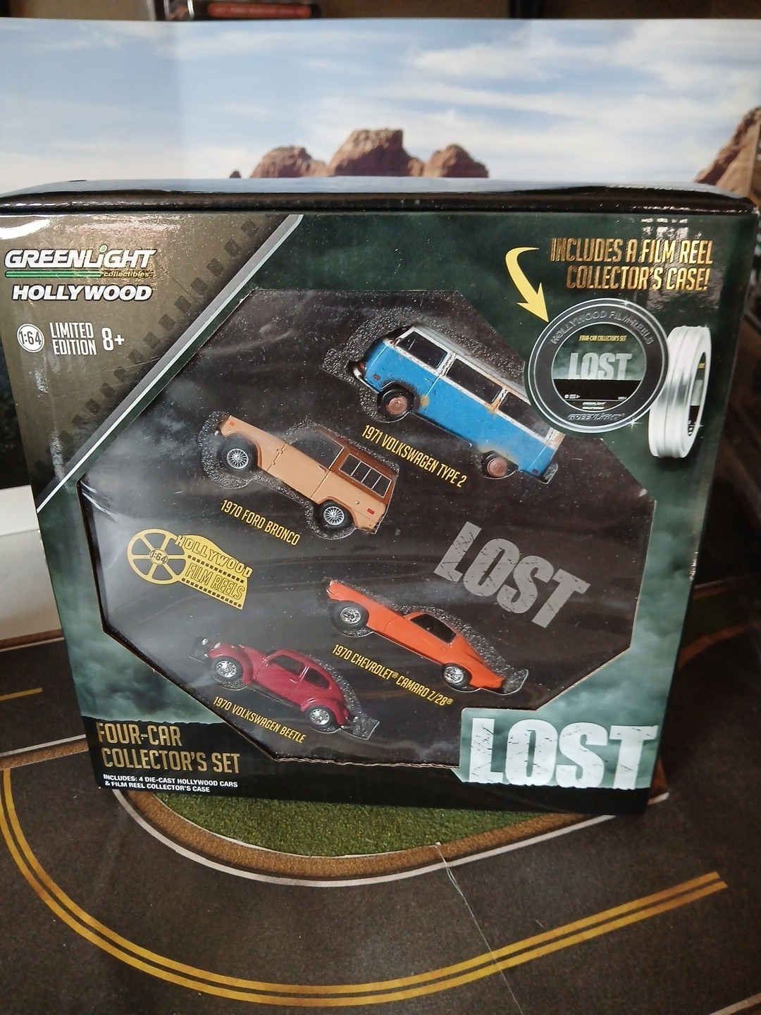 Greenlight Hollywood Lost 1:64 Limited Edition Diecast Volkswagen Ford Chevy