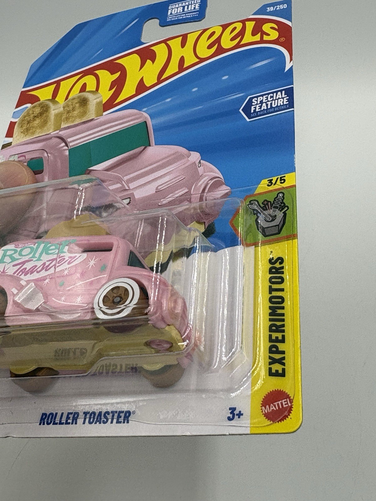 Lot of Two 2026 Hot Wheels Pink Roller Toaster Exerimotors Series 3/5 Cars