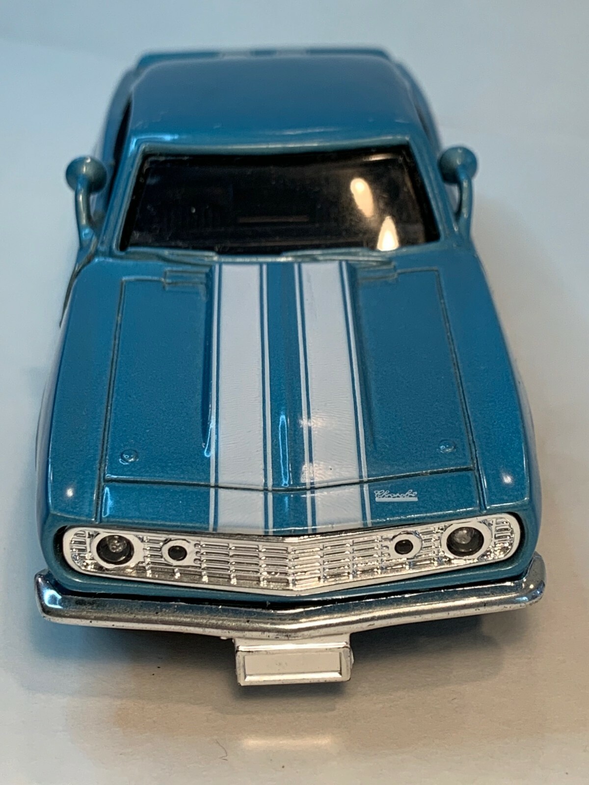 New Ray Light Blue 1967 Chevy Camaro Z-28 1:32 Scale Diecast Model Muscle Car