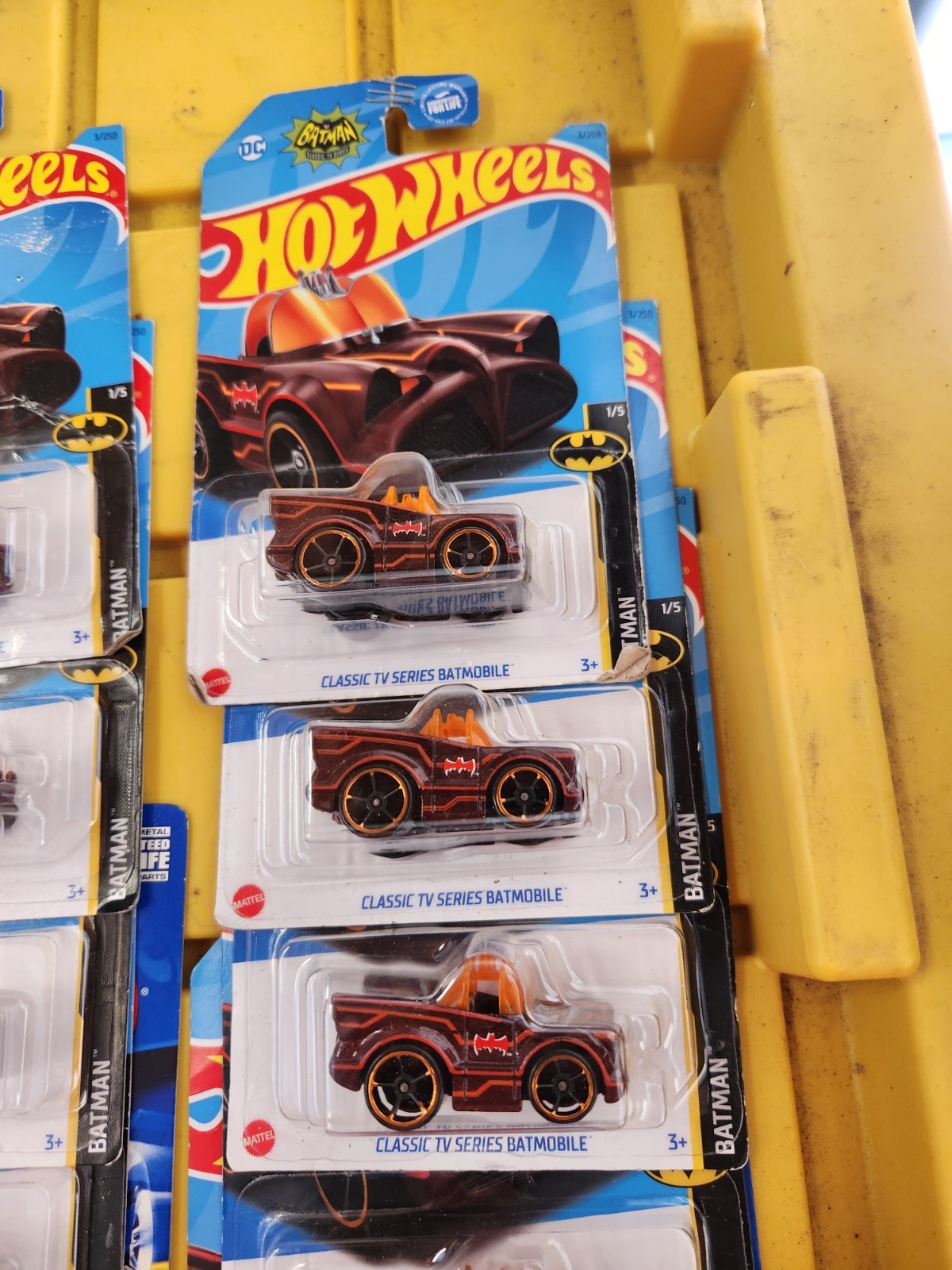 Hot Wheels Lot of 25 Diecast Cars Mixed Collection NOC
