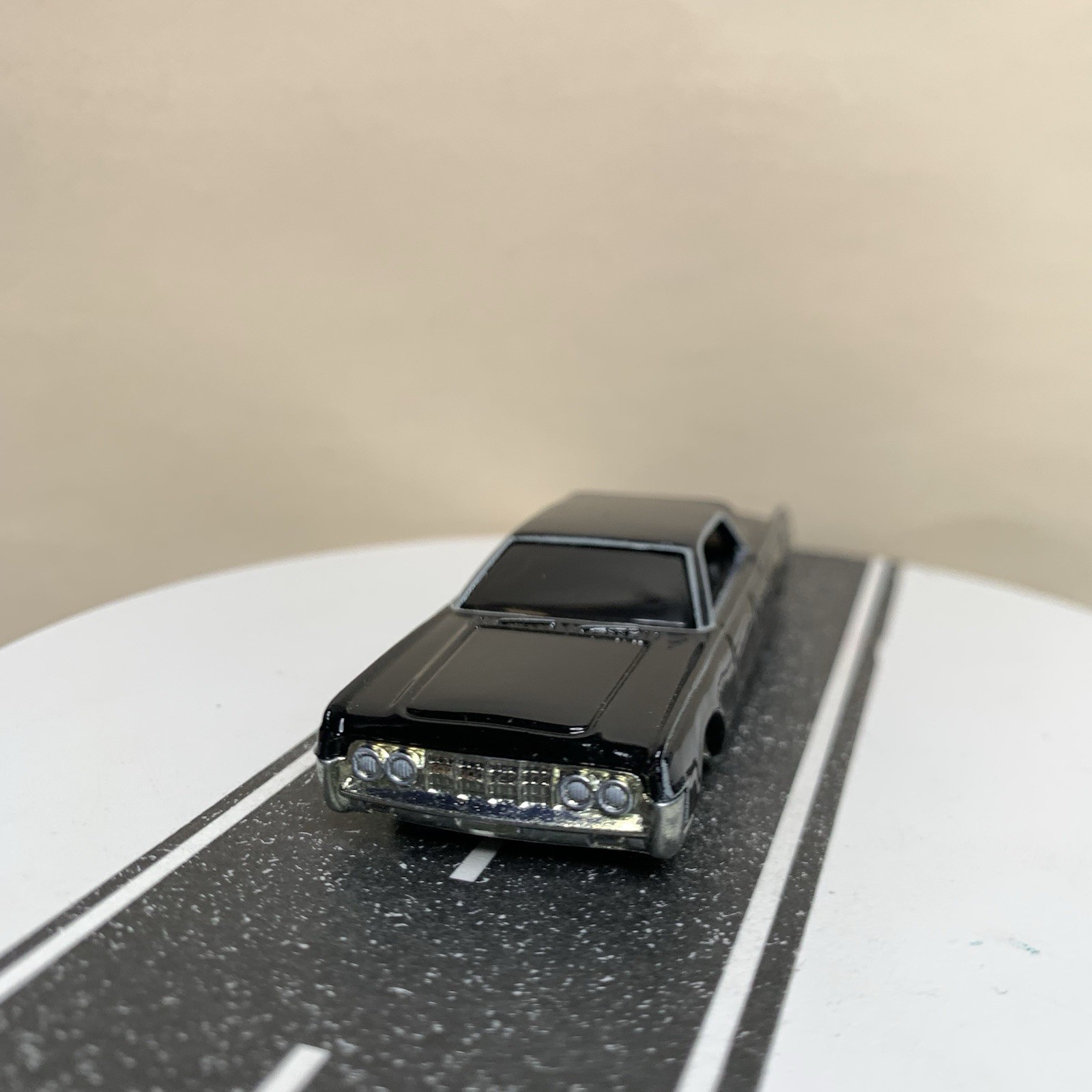 Hot Wheels Premium Pop Culture The Matrix 1964 Lincoln Continental Black 1:64 NM