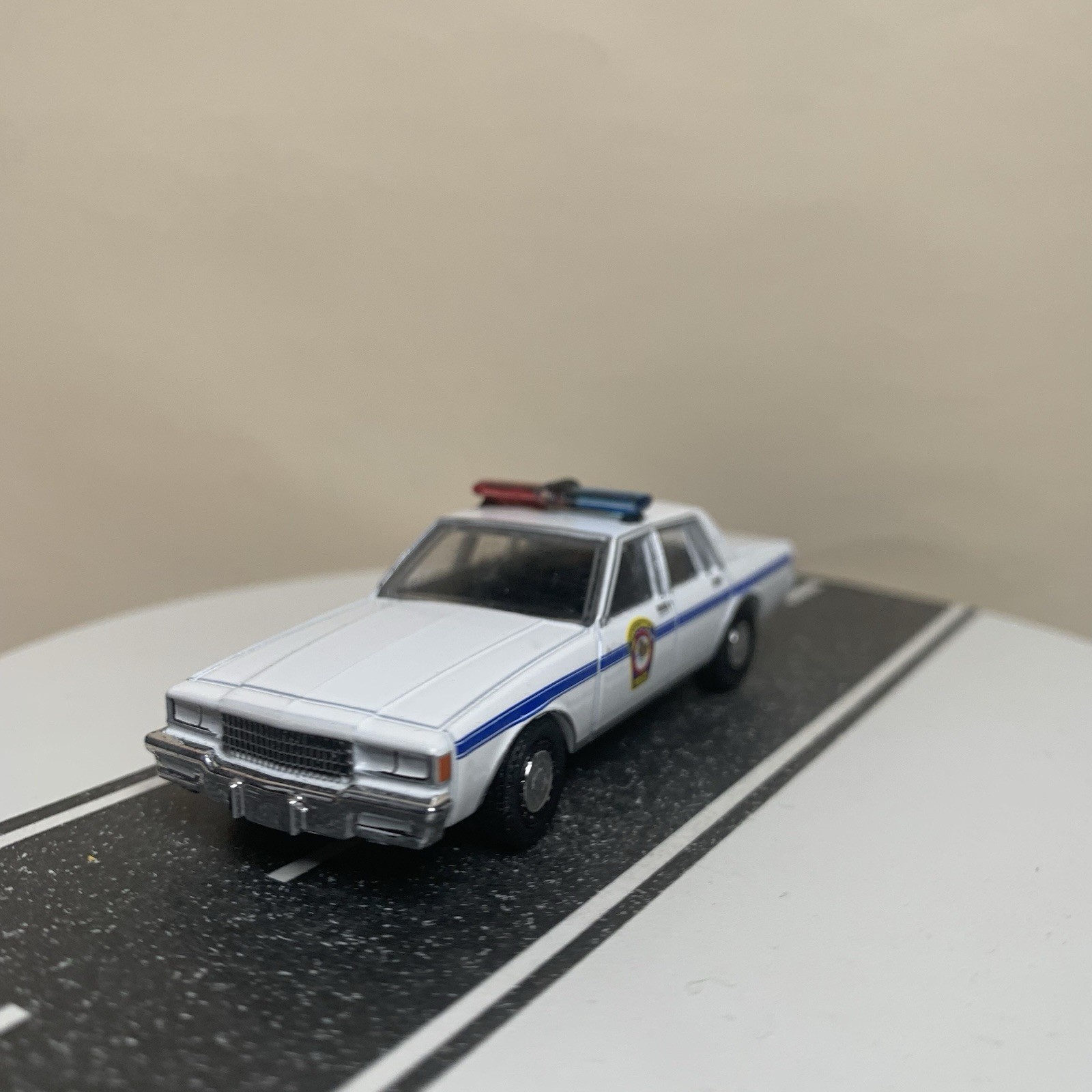 Greenlight Hollywood Groundhog Day 77-90 1980 Chevy Caprice Police Car B-Body