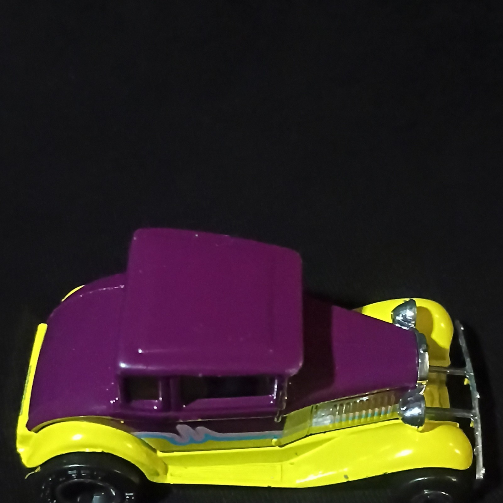 Hot Wheels Diecast Car, Purple & Yellow Vehicle Type: Car