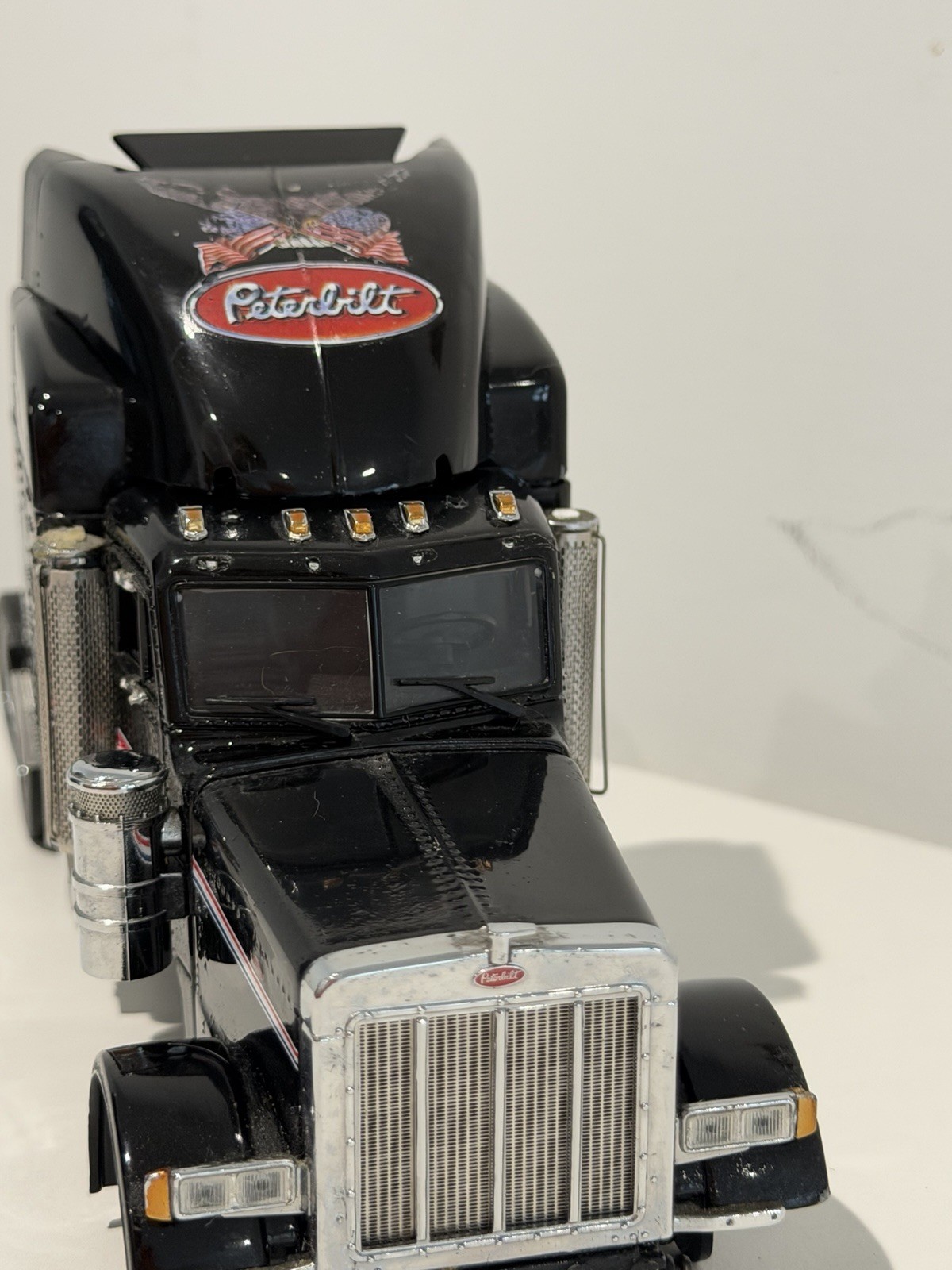 Peterbilt Truck Tractor Trailer Unit in Black by Franklin Broken