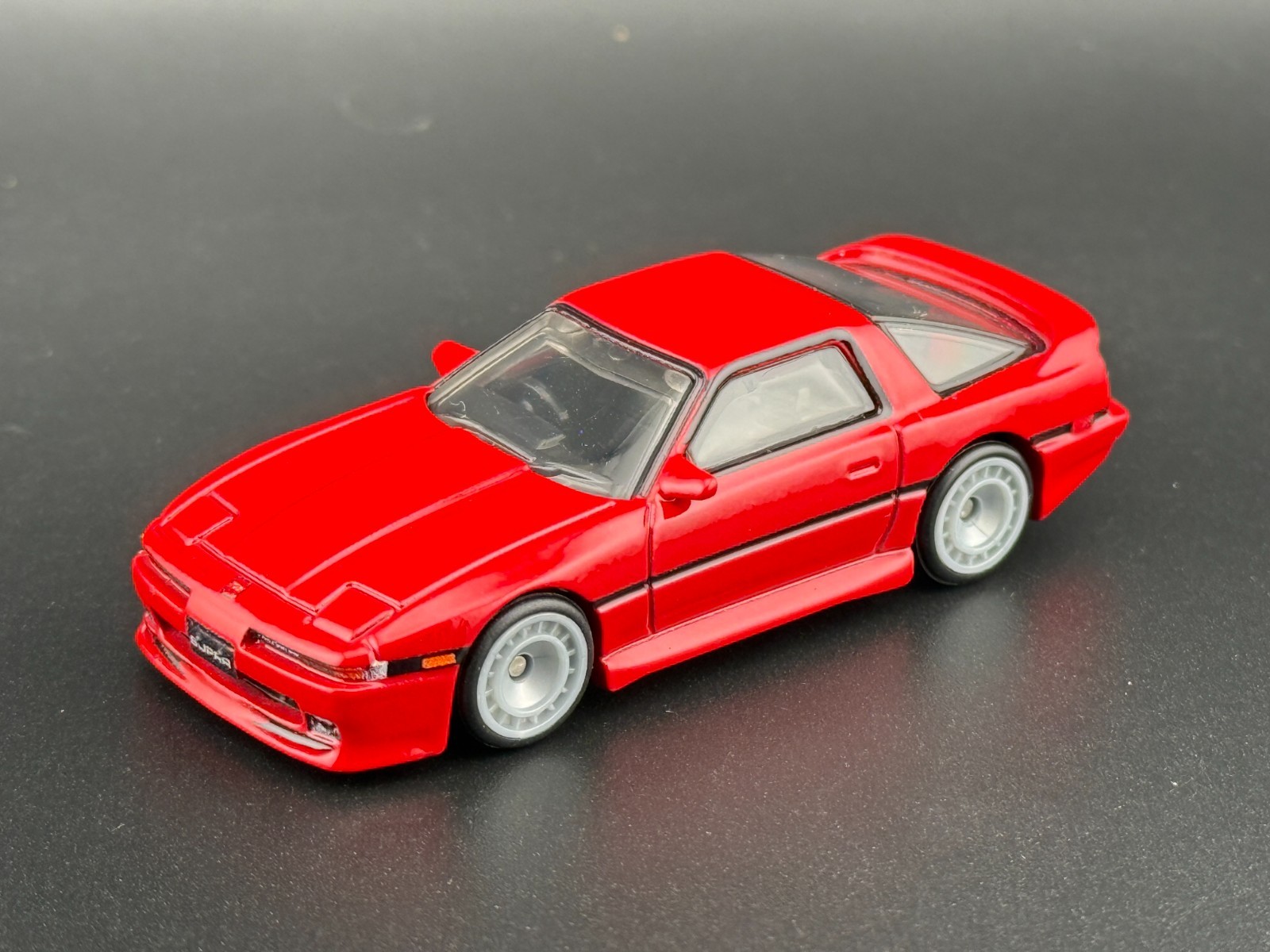 Hot Wheels 89 Toyota Supra MKIII Red Ronin Run 2 FPY86-961 M 1/64