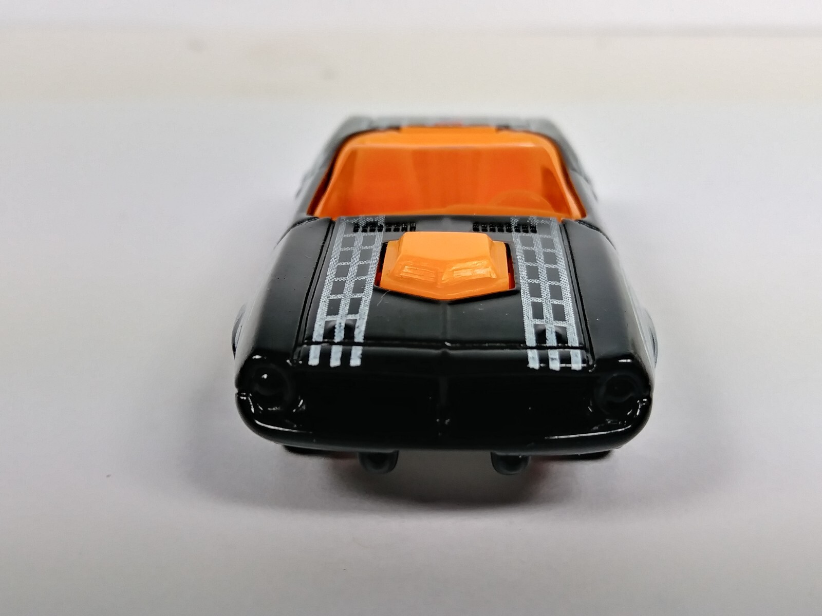 1970 Plymouth Barracuda Hot Wheels 1998 Artistic License #732 Black 1:64 Loose