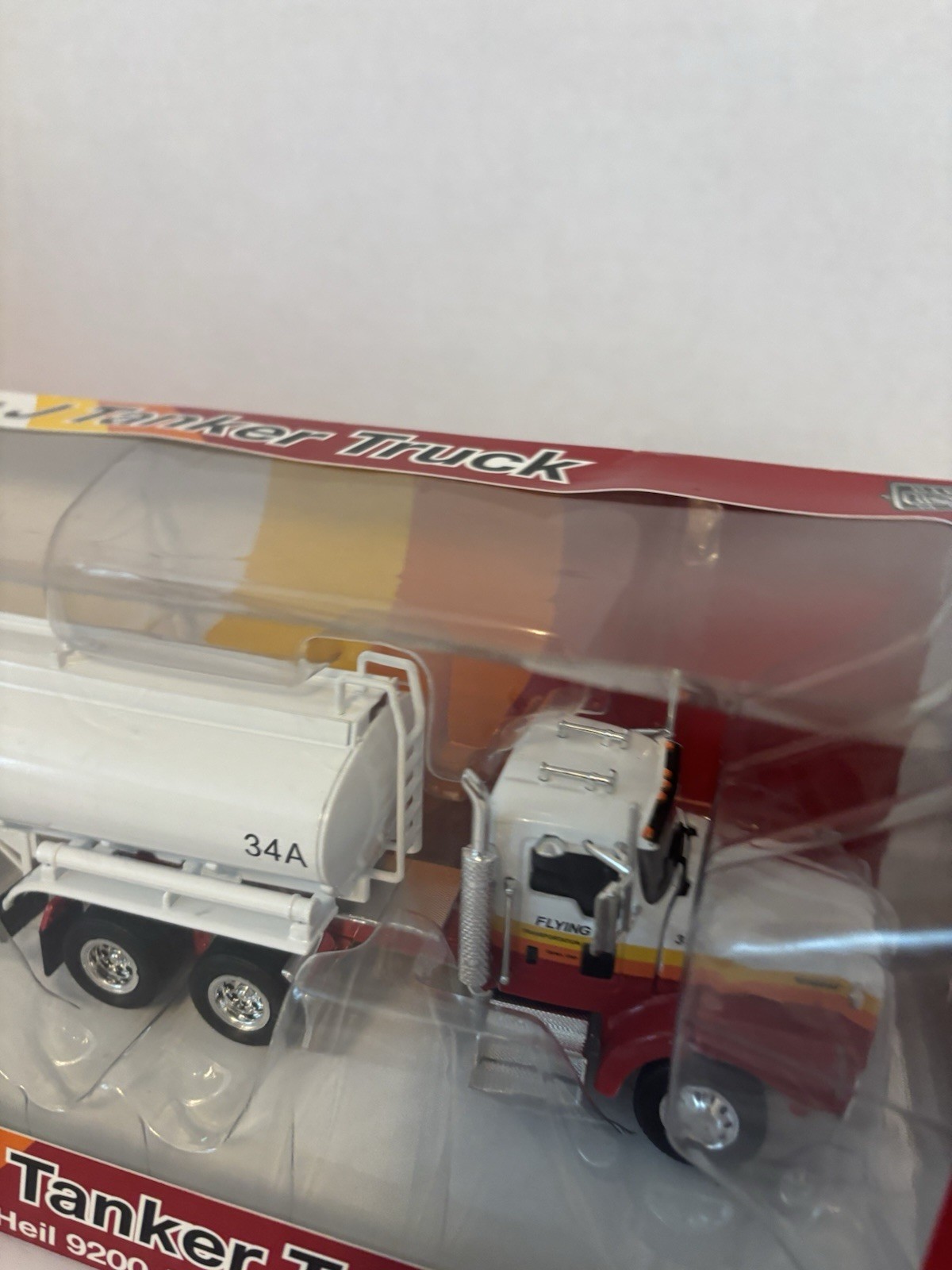 Norscot Flying J Kenworth T800 Tanker Truck W/ Heil 9200-DTS3 Diecast 1:50 58502