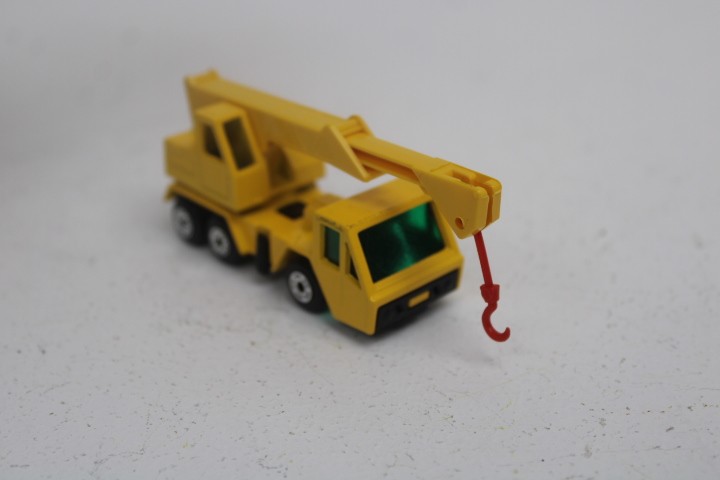 Matchbox Lesney England Superfast #49 Crane Truck Yellow Boom NEW Original Box