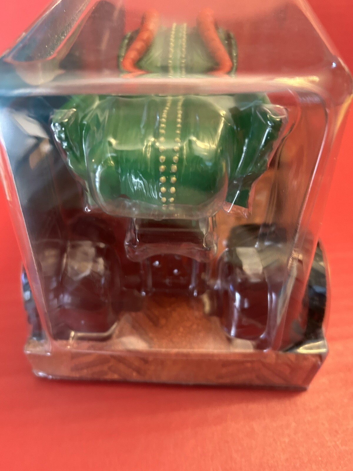 NIB MONSTER JAM 2020 “DRAGON” TRUE METAL™ 1/24 DIE-CAST BY SPINMASTER