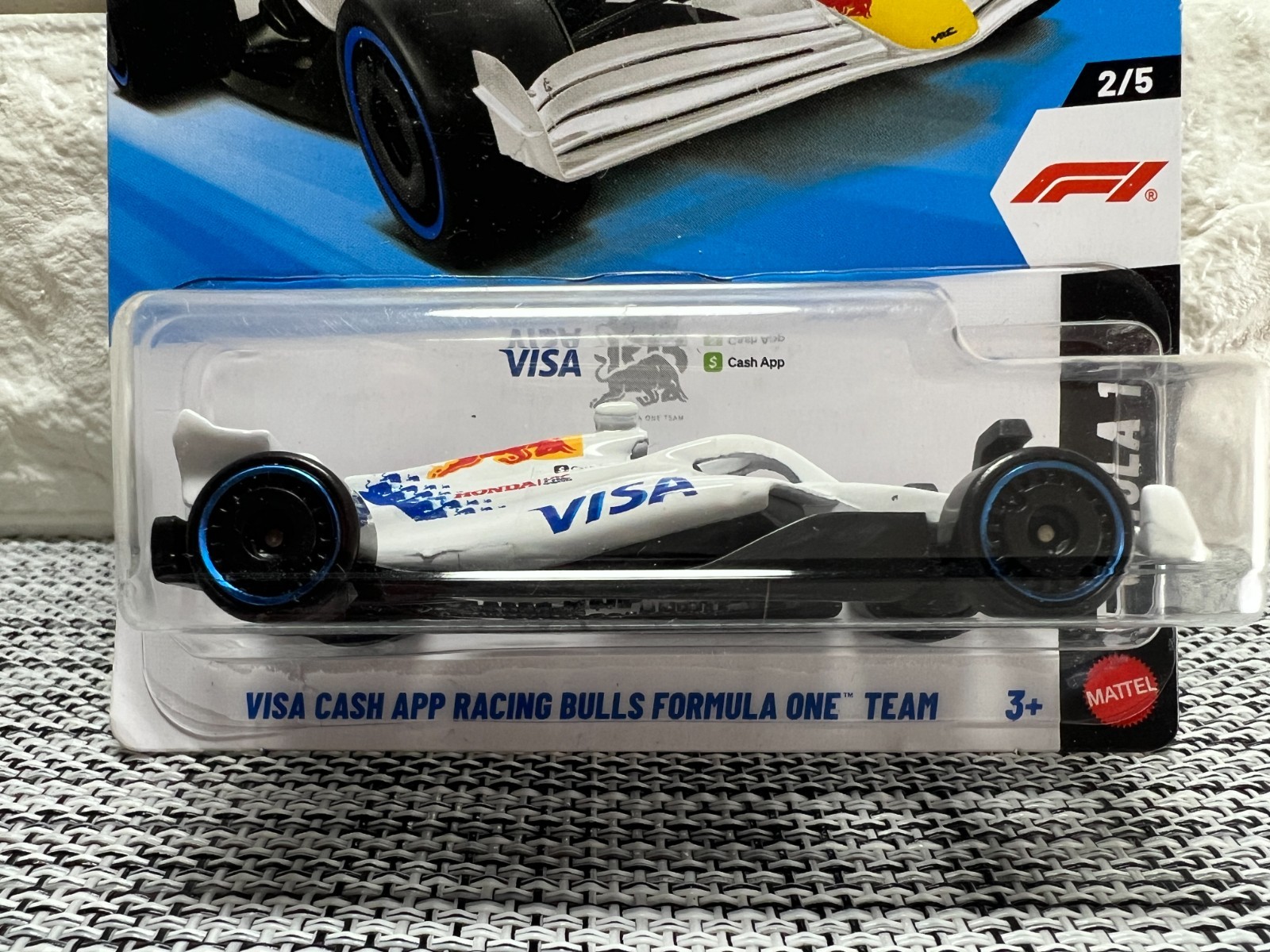Hot Wheels Formula 1 2/5 Visa Cash App Racing Formula One Team 68/250 White