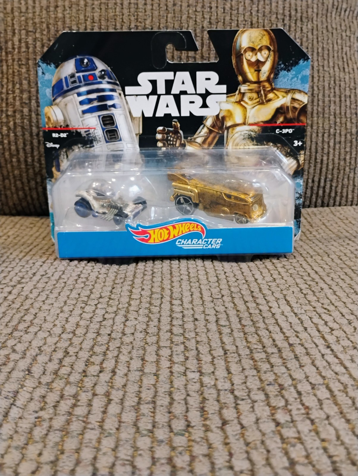 Hot Wheels Star Wars R2-D2 & C-3PO 2014 1:64 Diecast Car Set New in Packaging