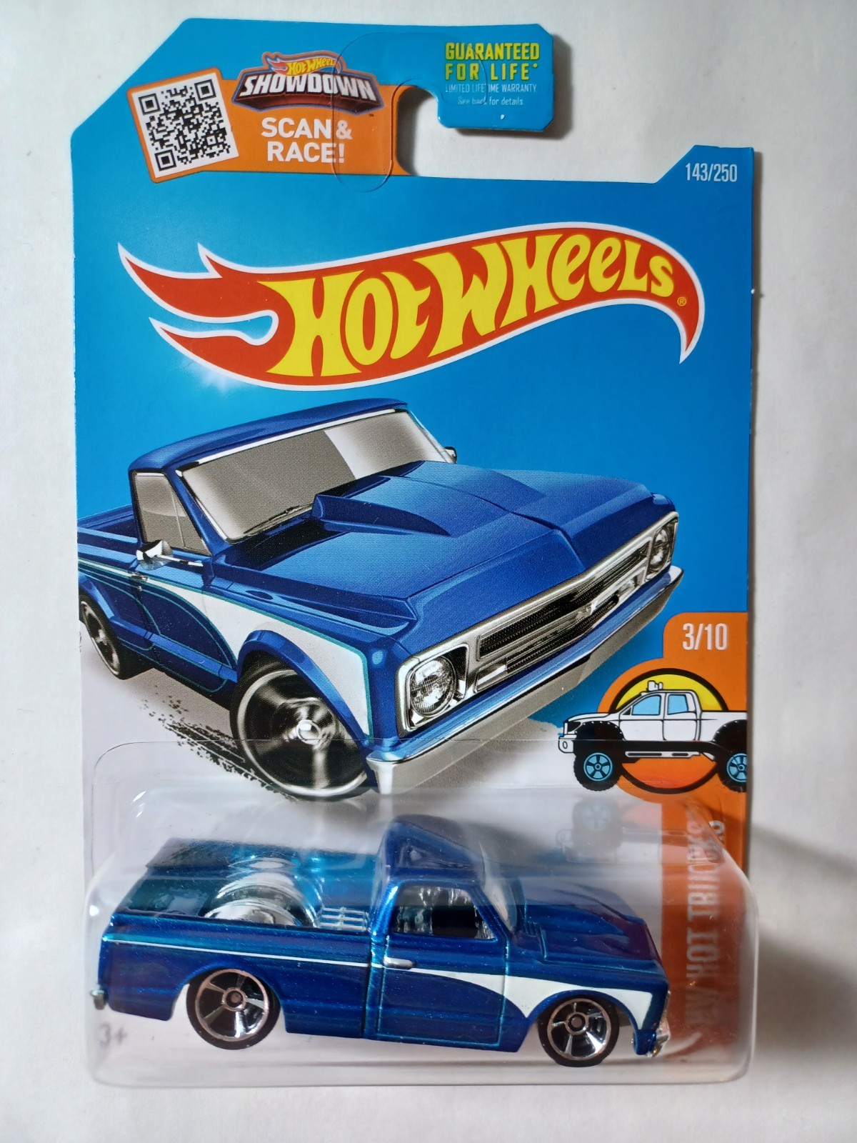 HOT WHEELS HW HOT TRUCKS ’67 CHEVY C10 (Unopened Pair) 2015/2016 Purple and Blue