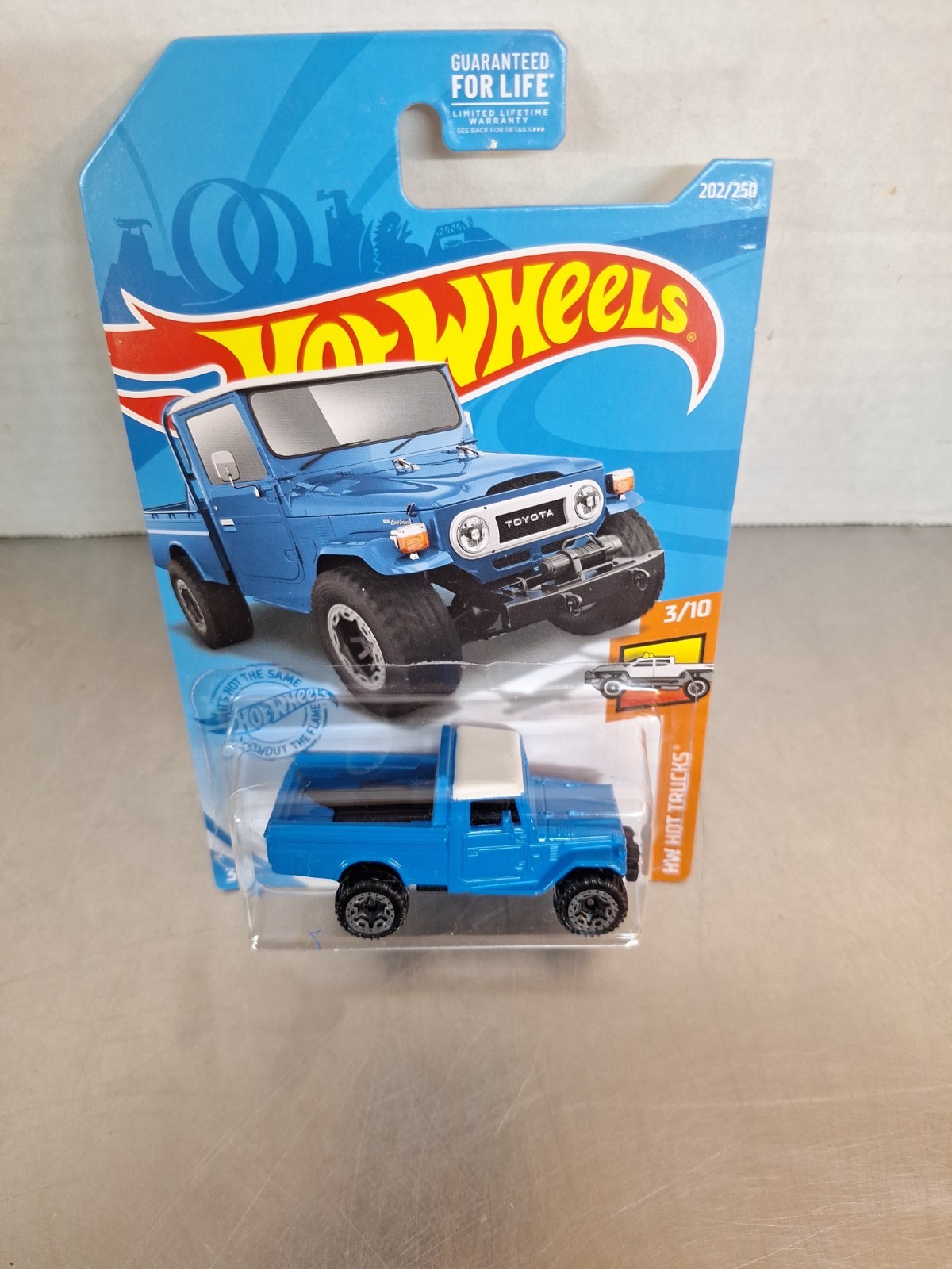 Hot Wheels Hot Trucks Blue Toyota FJ45 Land Cruiser #202 NEW!