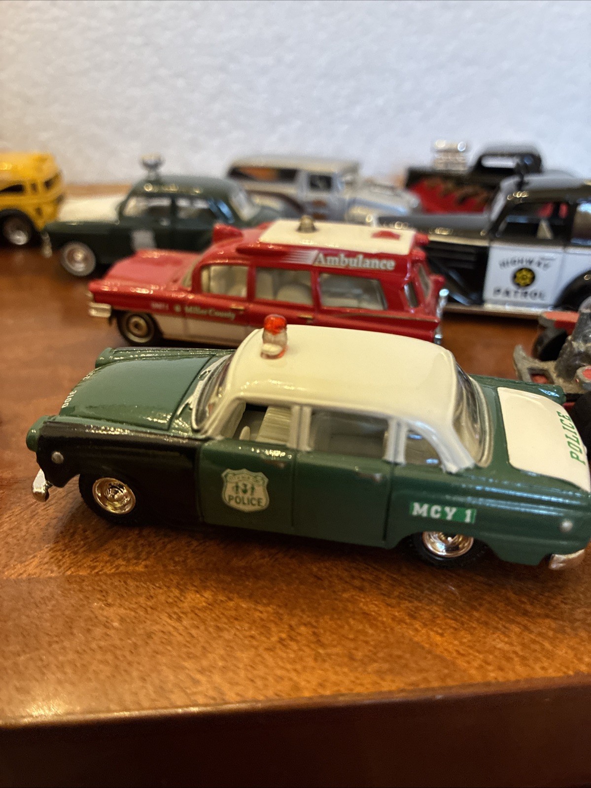 11 Pc Mixed Brand Diecast Lot EST. 1/64